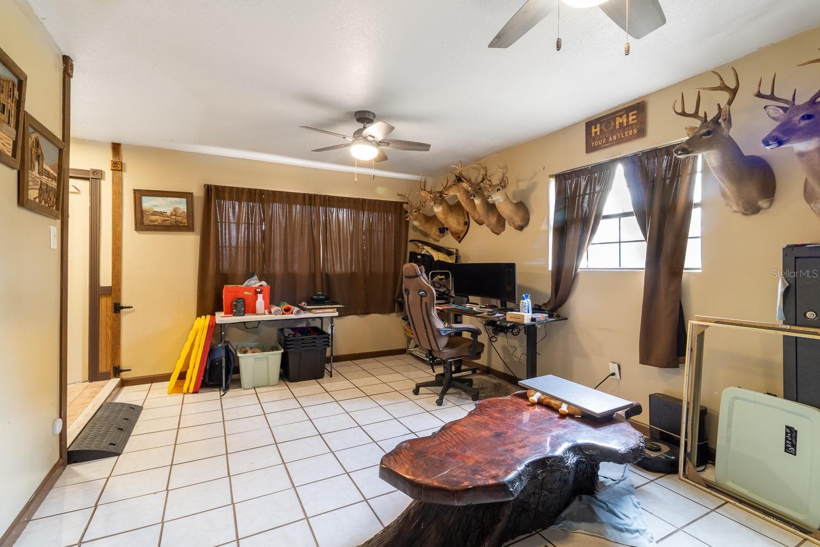 Single Family Residence at 863 SE DEFENDER DR, LAKE CITY, photo 4 of 31