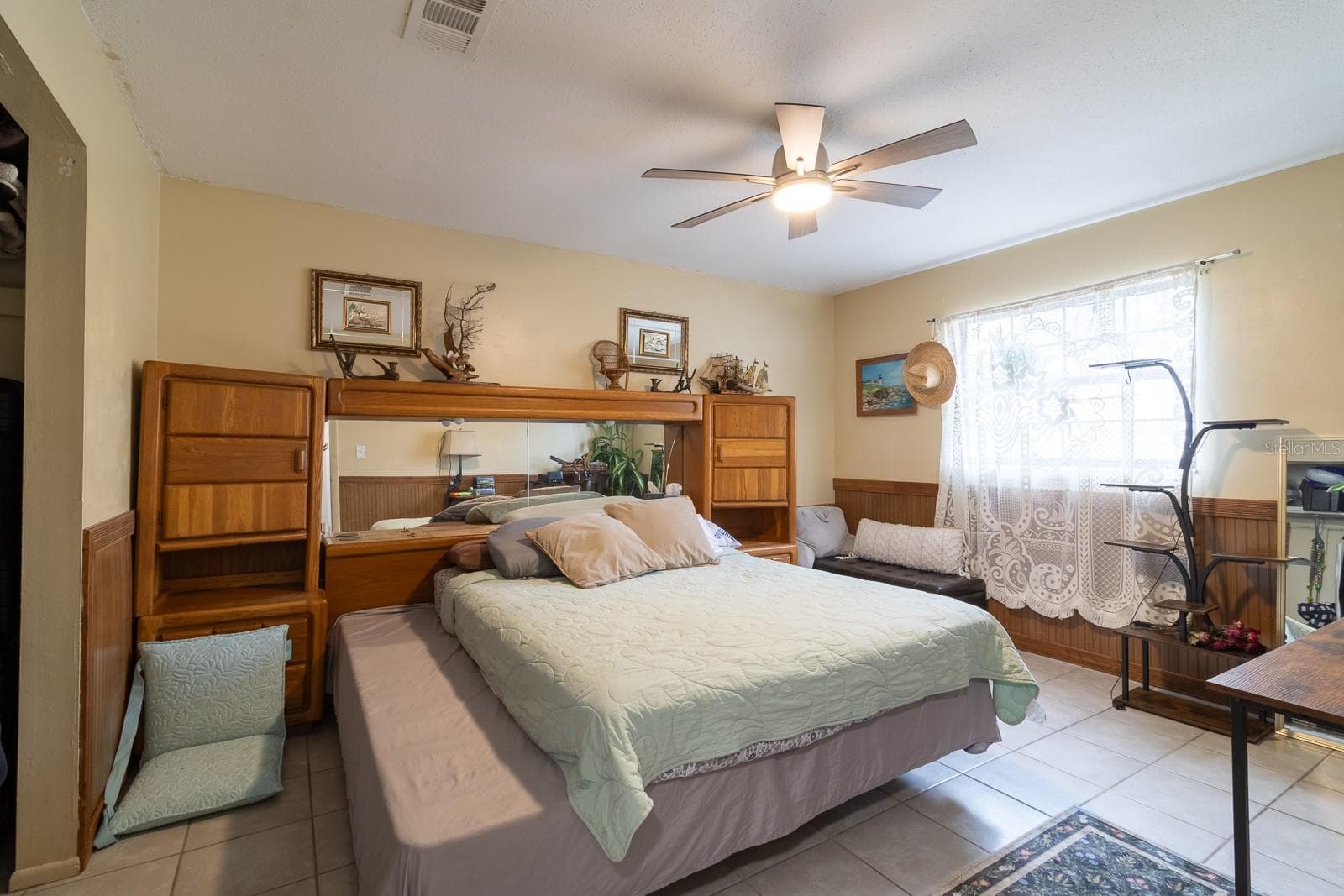 Single Family Residence at 863 SE DEFENDER DR, LAKE CITY, photo 22 of 31