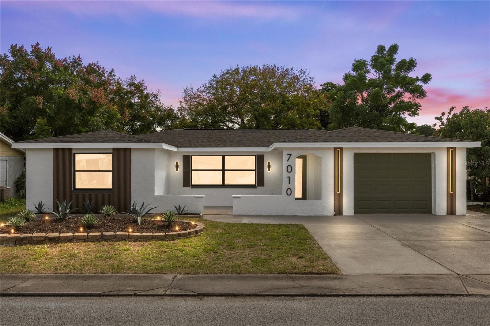 Single Family Residence at 7010 PARROT DR, PORT RICHEY, photo 11 of 43