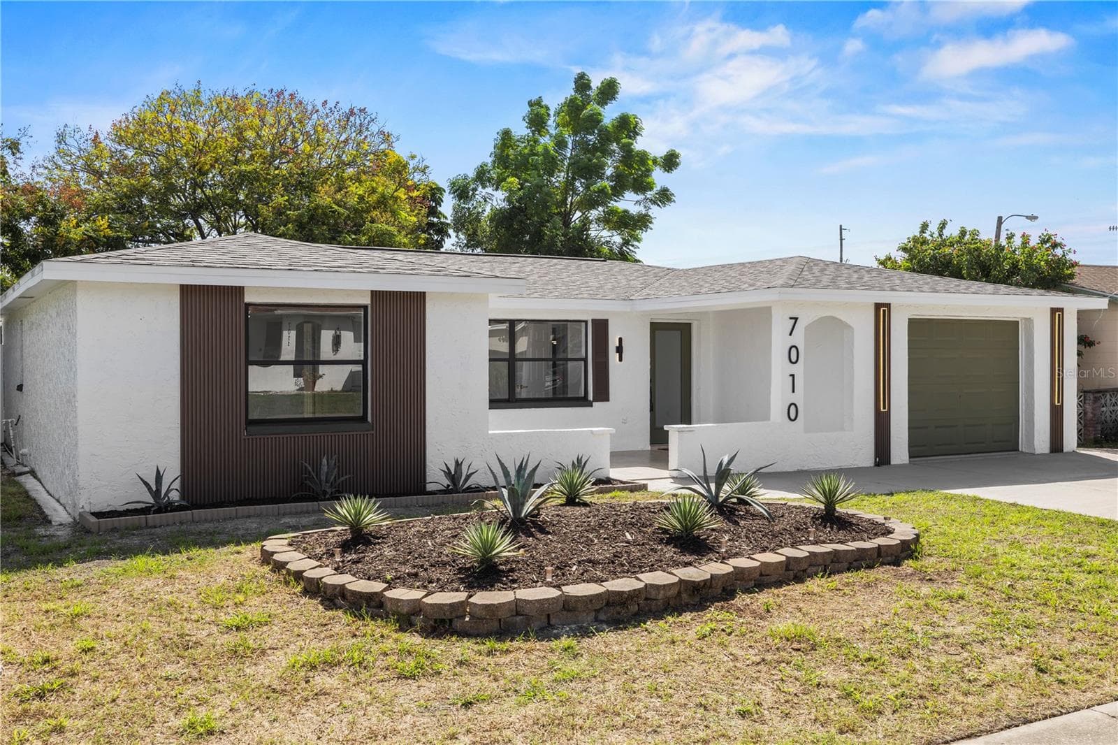 Single Family Residence at 7010 PARROT DR, PORT RICHEY, photo 13 of 43