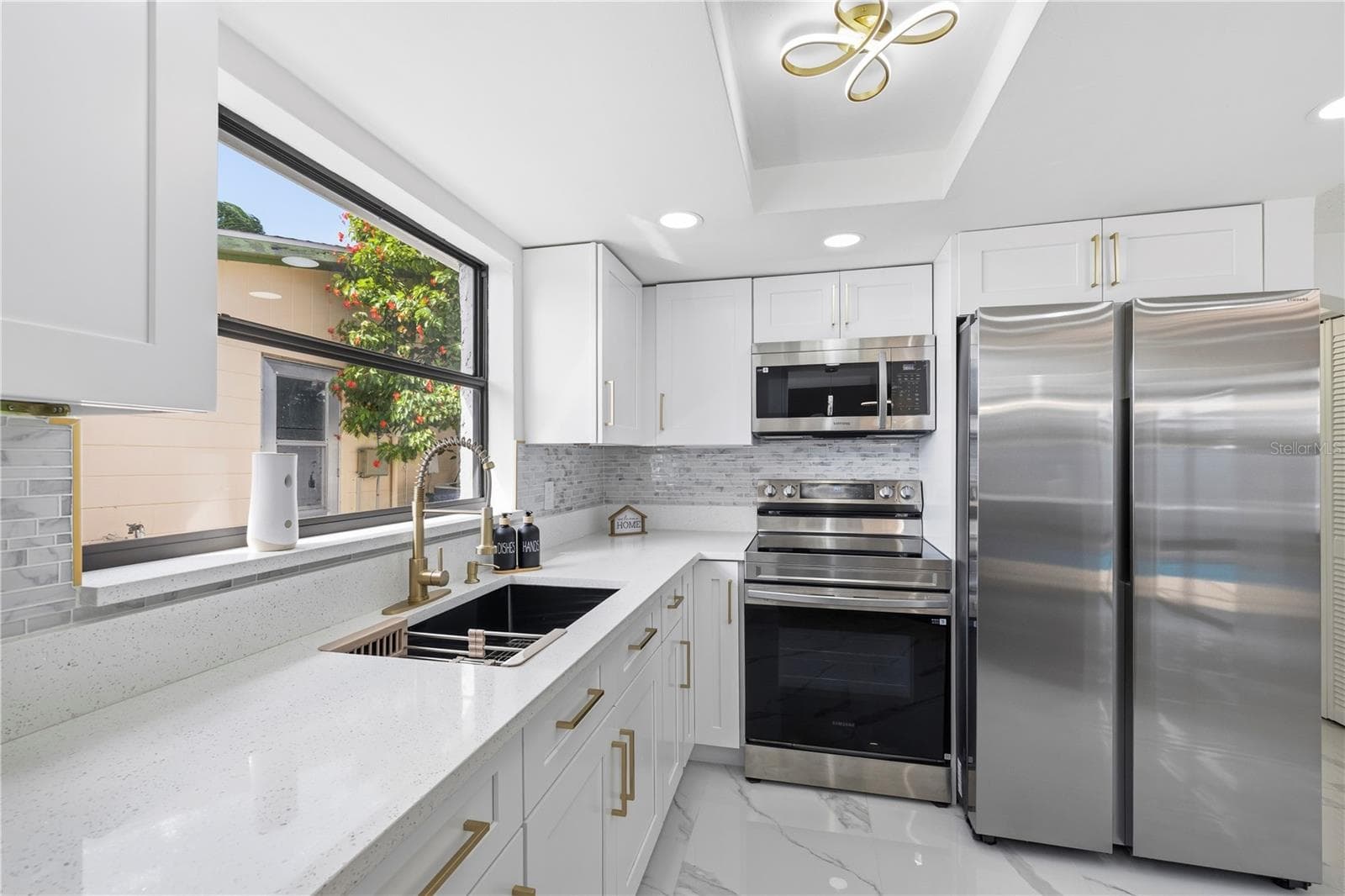 Single Family Residence at 7010 PARROT DR, PORT RICHEY, photo 19 of 43