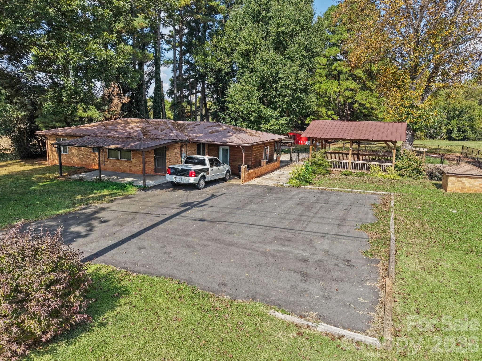 Single Family Residence at 835 Holshouser Road, Rockwell, photo 39 of 47
