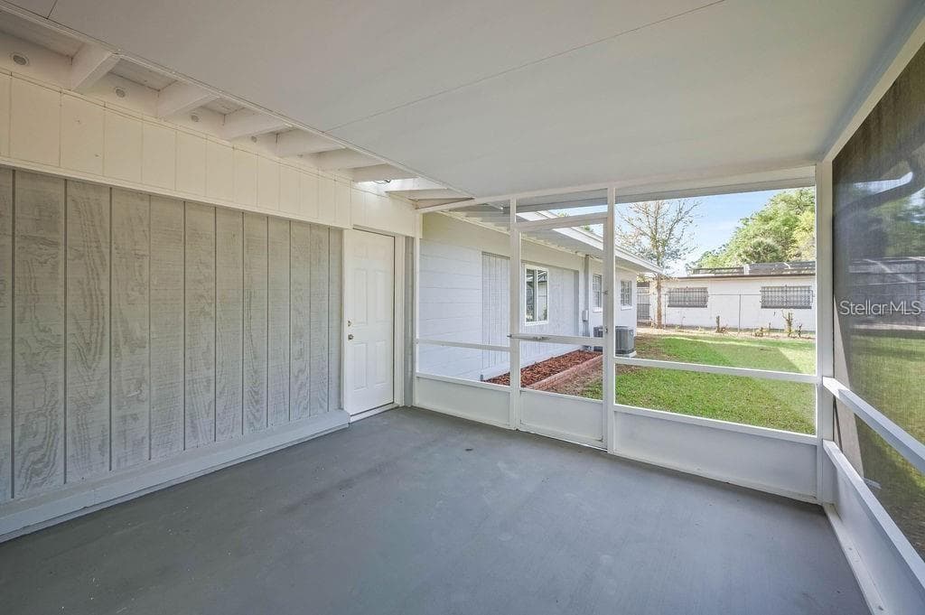 Single Family Residence at 600 VENTURA AVE, ORLANDO, photo 17 of 20