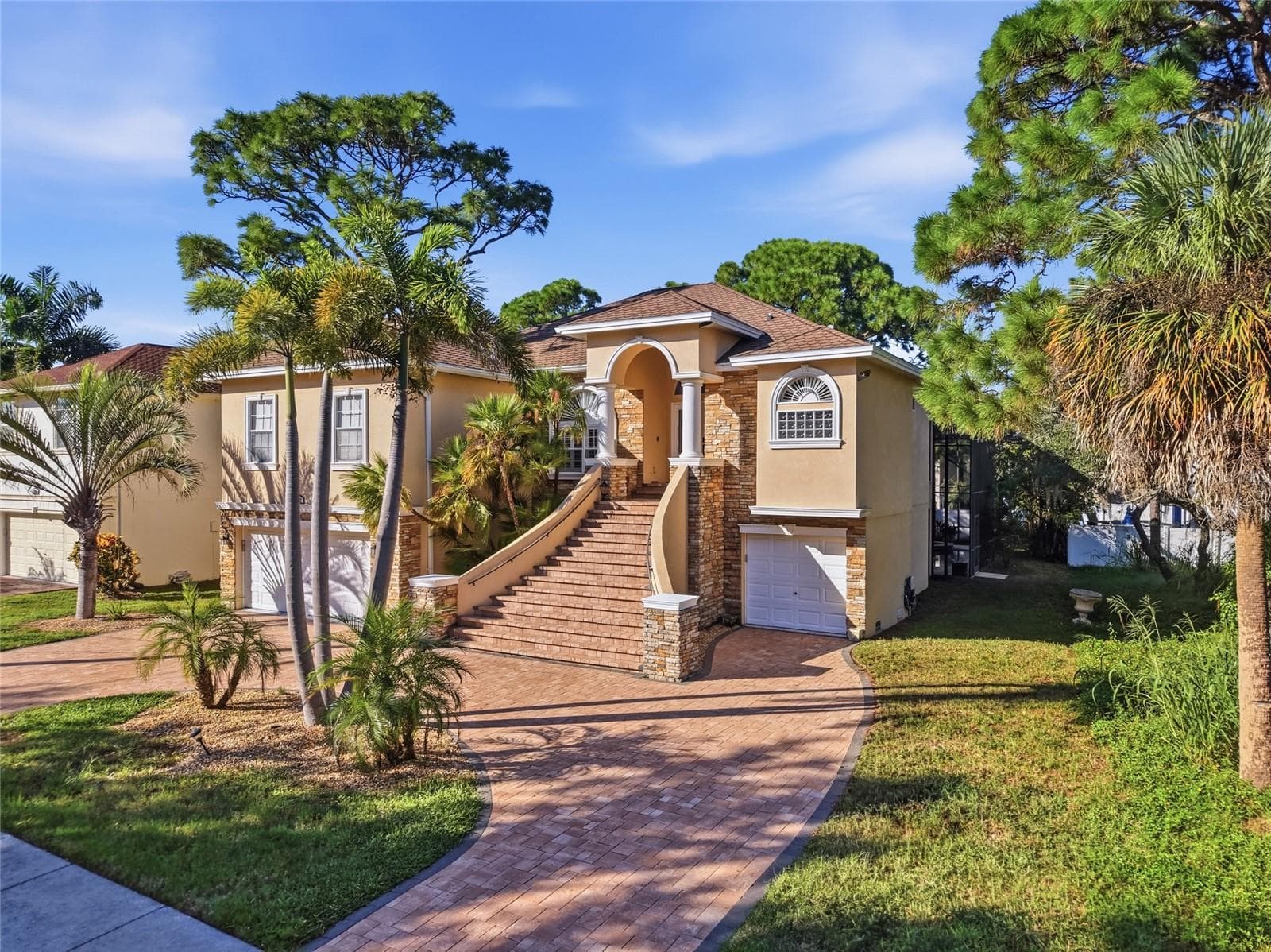 Single Family Residence at 1212 CASTLE TER, TARPON SPRINGS, photo 3 of 43