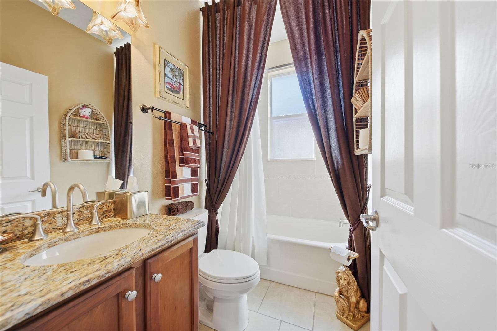 Single Family Residence at 1212 CASTLE TER, TARPON SPRINGS, photo 20 of 43