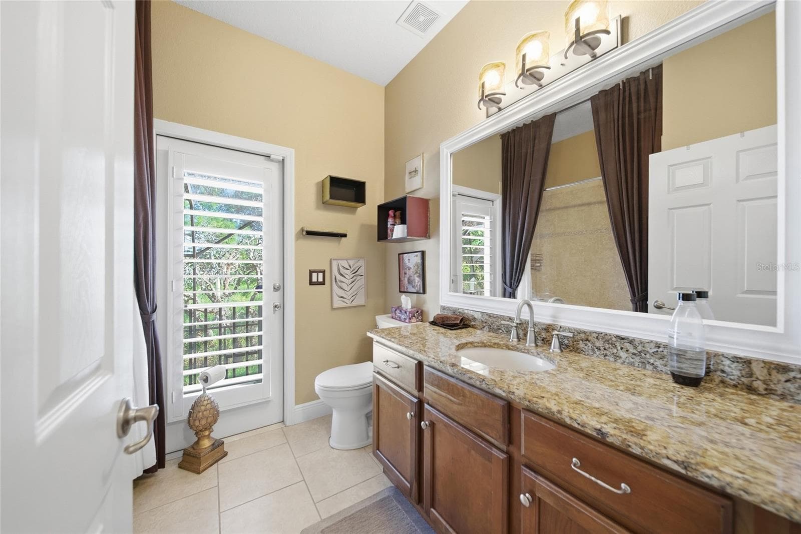 Single Family Residence at 1212 CASTLE TER, TARPON SPRINGS, photo 29 of 43