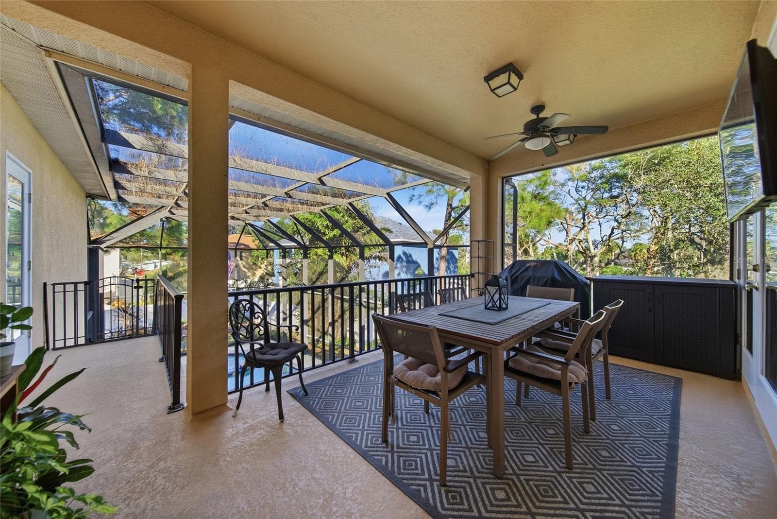 Single Family Residence at 1212 CASTLE TER, TARPON SPRINGS, photo 32 of 43