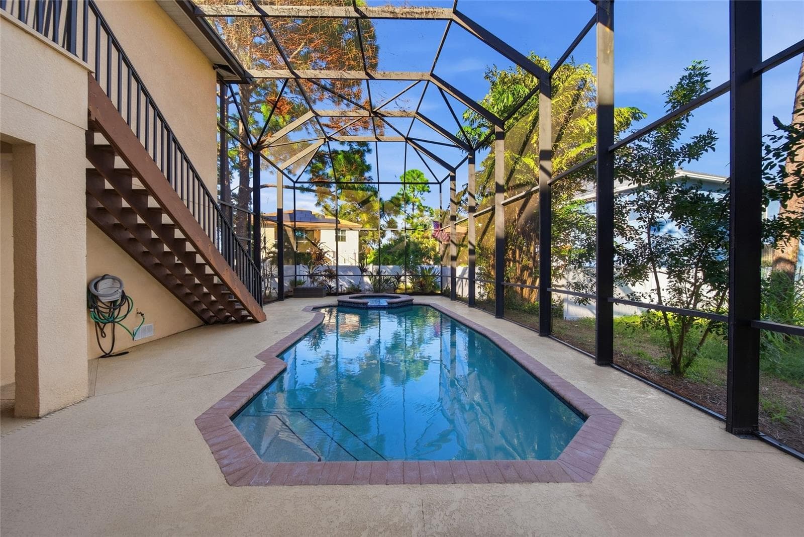 Single Family Residence at 1212 CASTLE TER, TARPON SPRINGS, photo 35 of 43