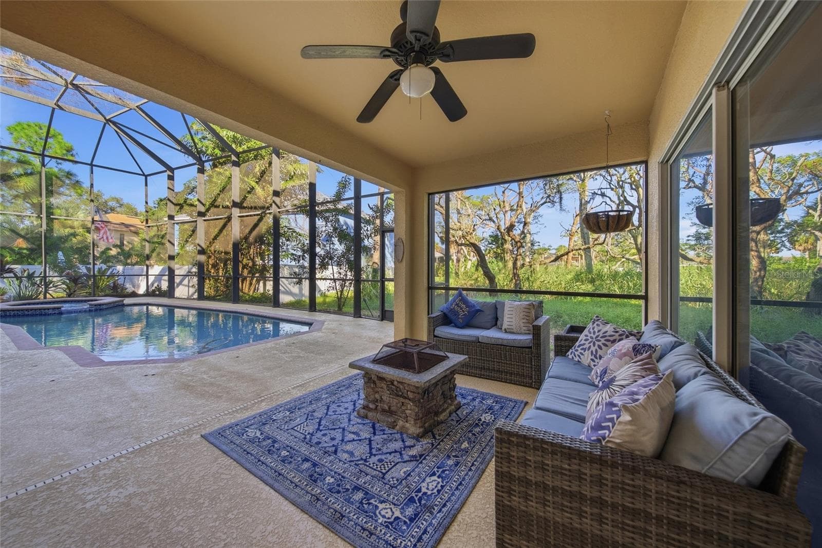 Single Family Residence at 1212 CASTLE TER, TARPON SPRINGS, photo 37 of 43
