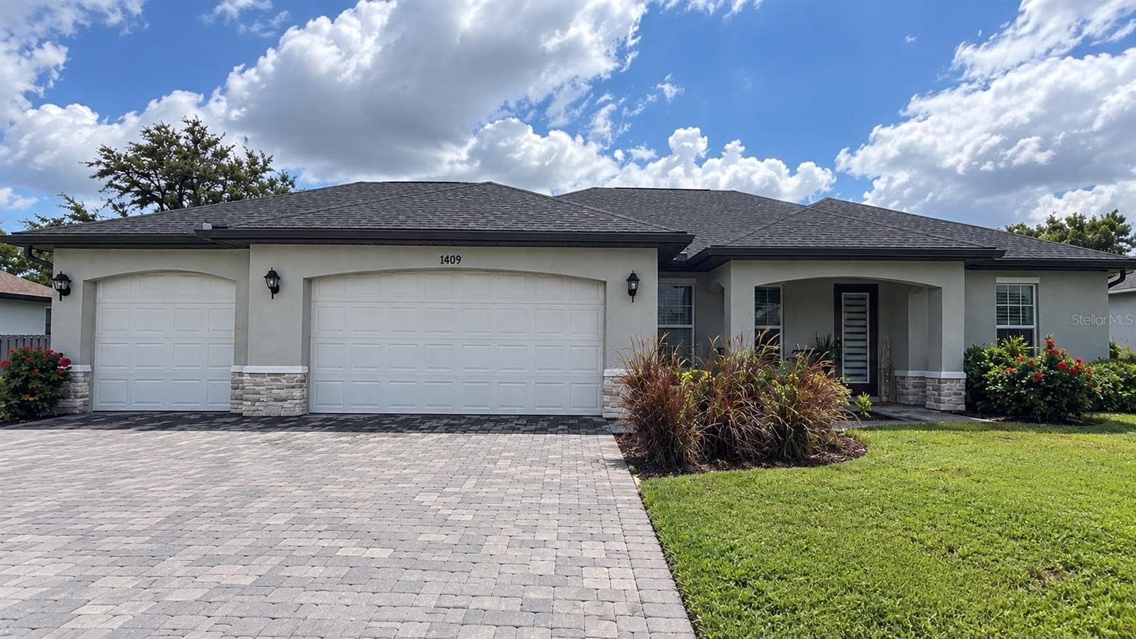 1409 SW 19TH PL