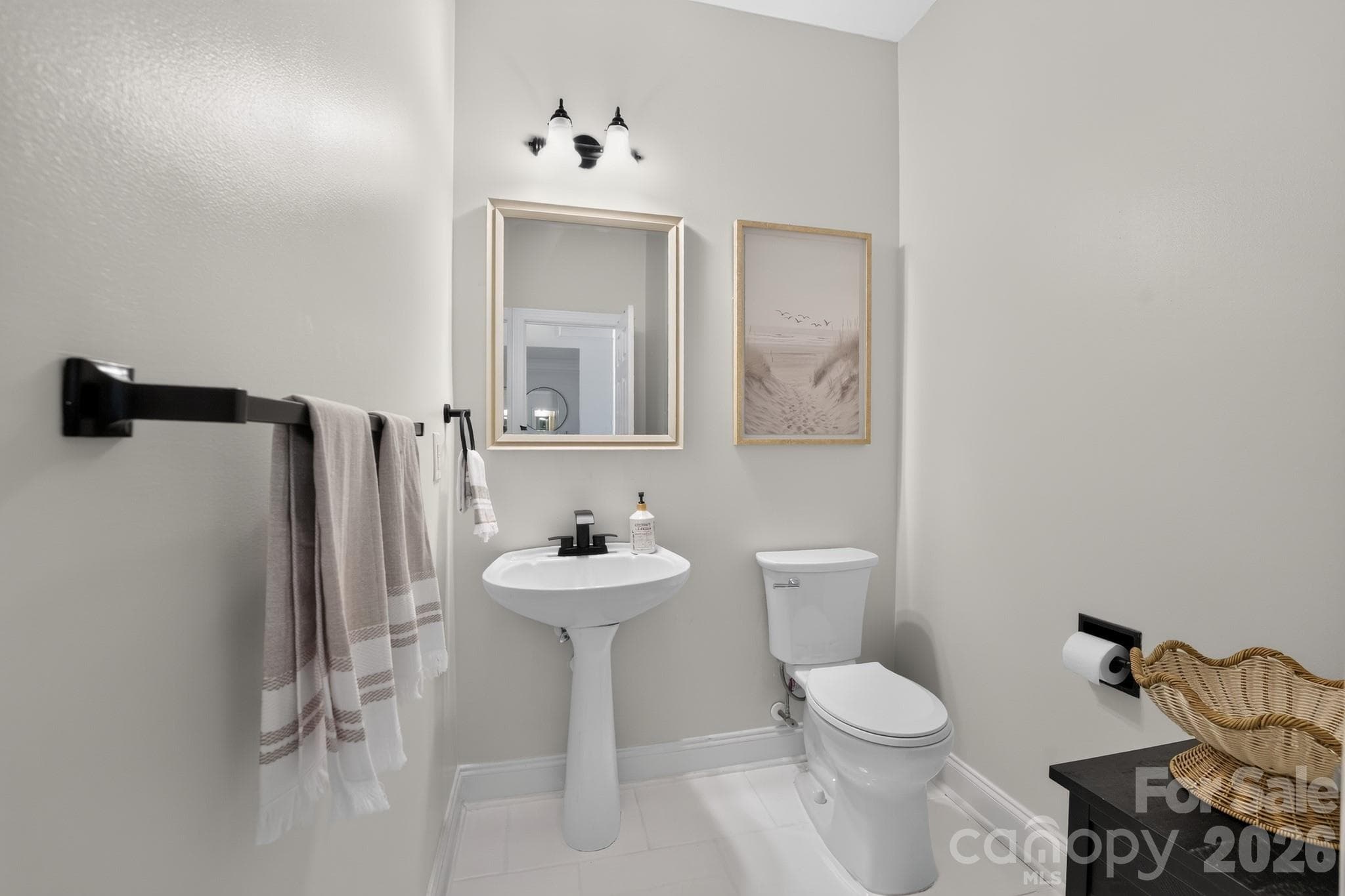 1/2 bath downstairs - 10513 Orchid Hill Lane, Charlotte