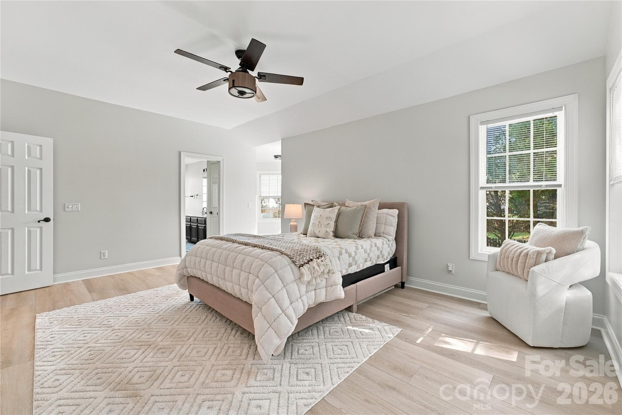 Single Family Residence at 10513 Orchid Hill Lane, Charlotte, photo 16 of 36