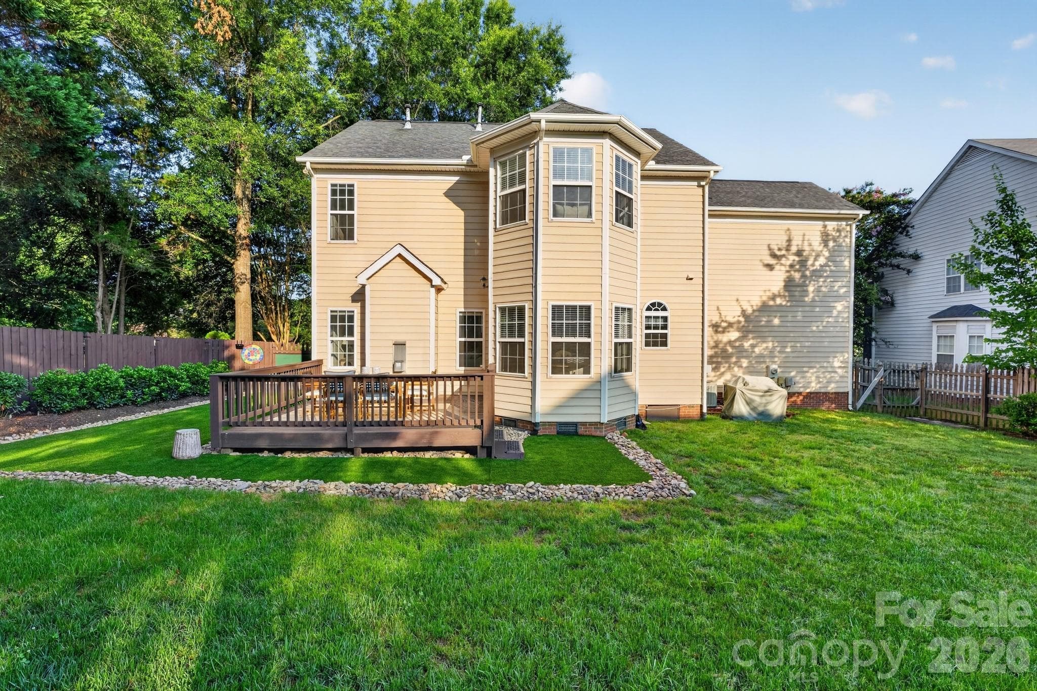 Single Family Residence at 10513 Orchid Hill Lane, Charlotte, photo 27 of 36