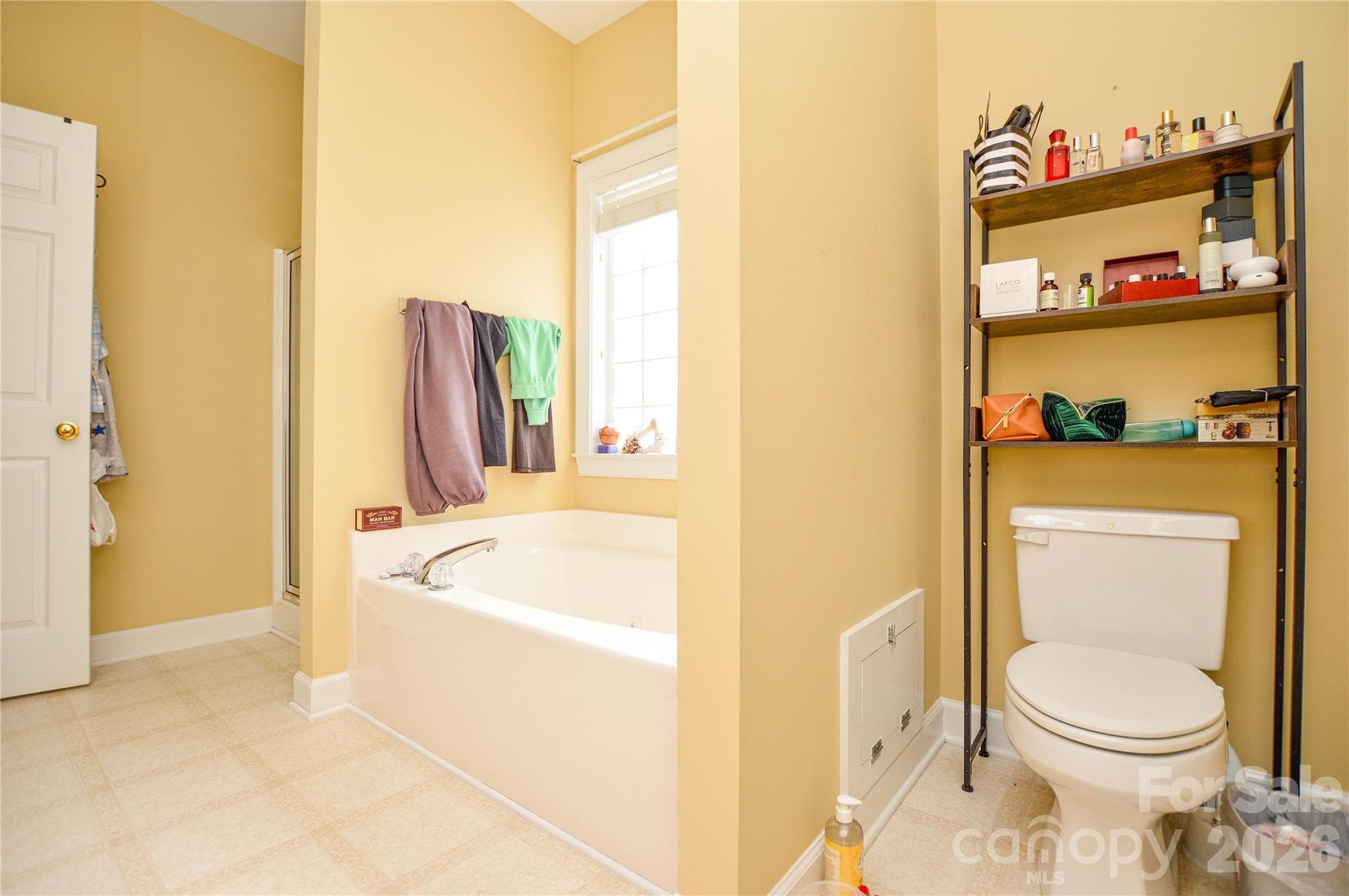 Single Family Residence at 8819 Erbach Lane, Mount Pleasant, photo 16 of 40
