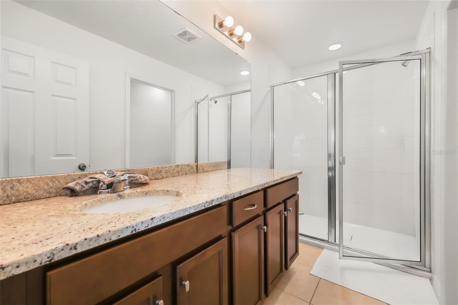 Townhouse at 1872 CROSS PRAIRIE PKWY, KISSIMMEE, photo 16 of 26