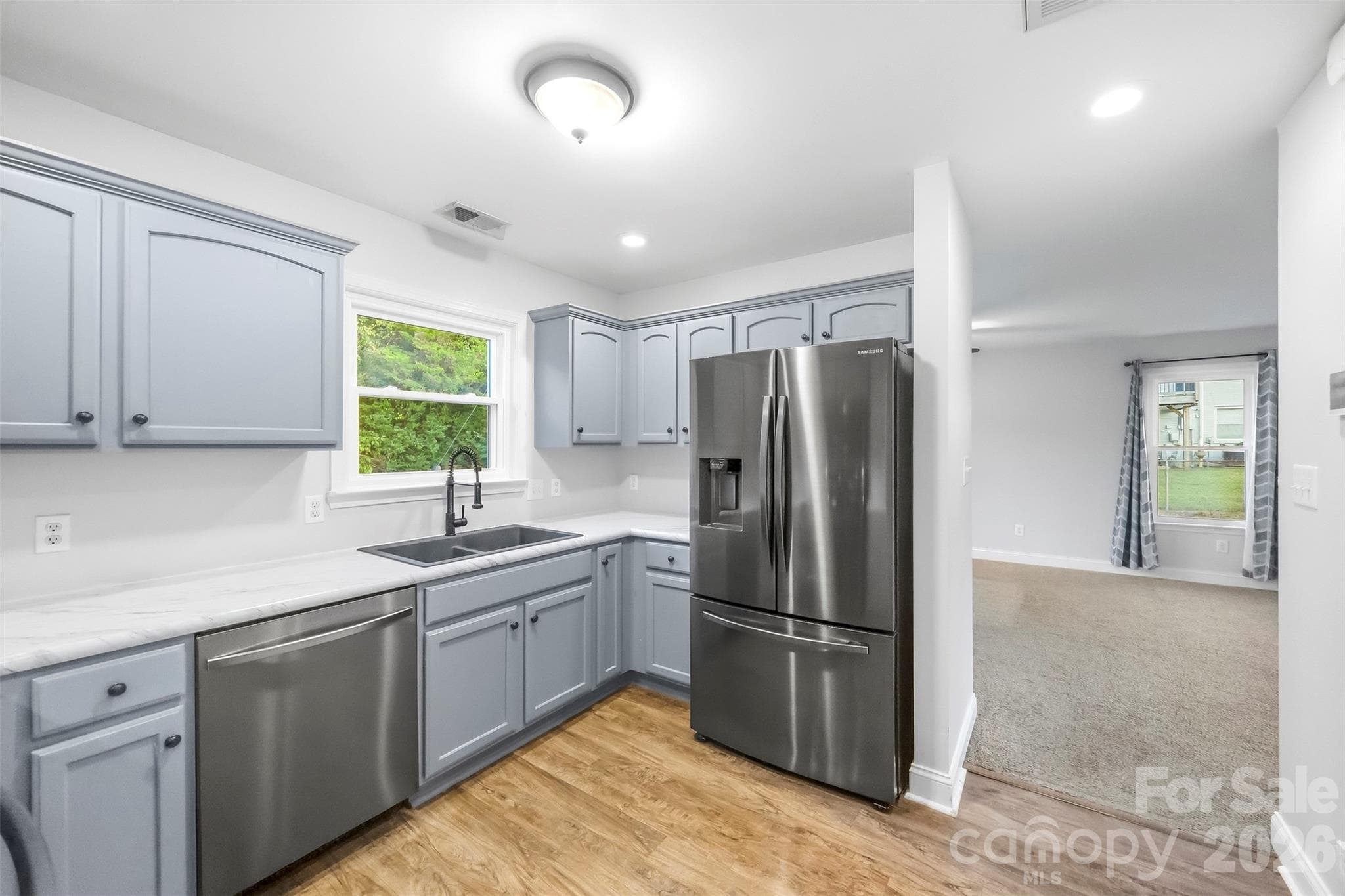 Single Family Residence at 2984 Daffodil Court, Gastonia, photo 12 of 34
