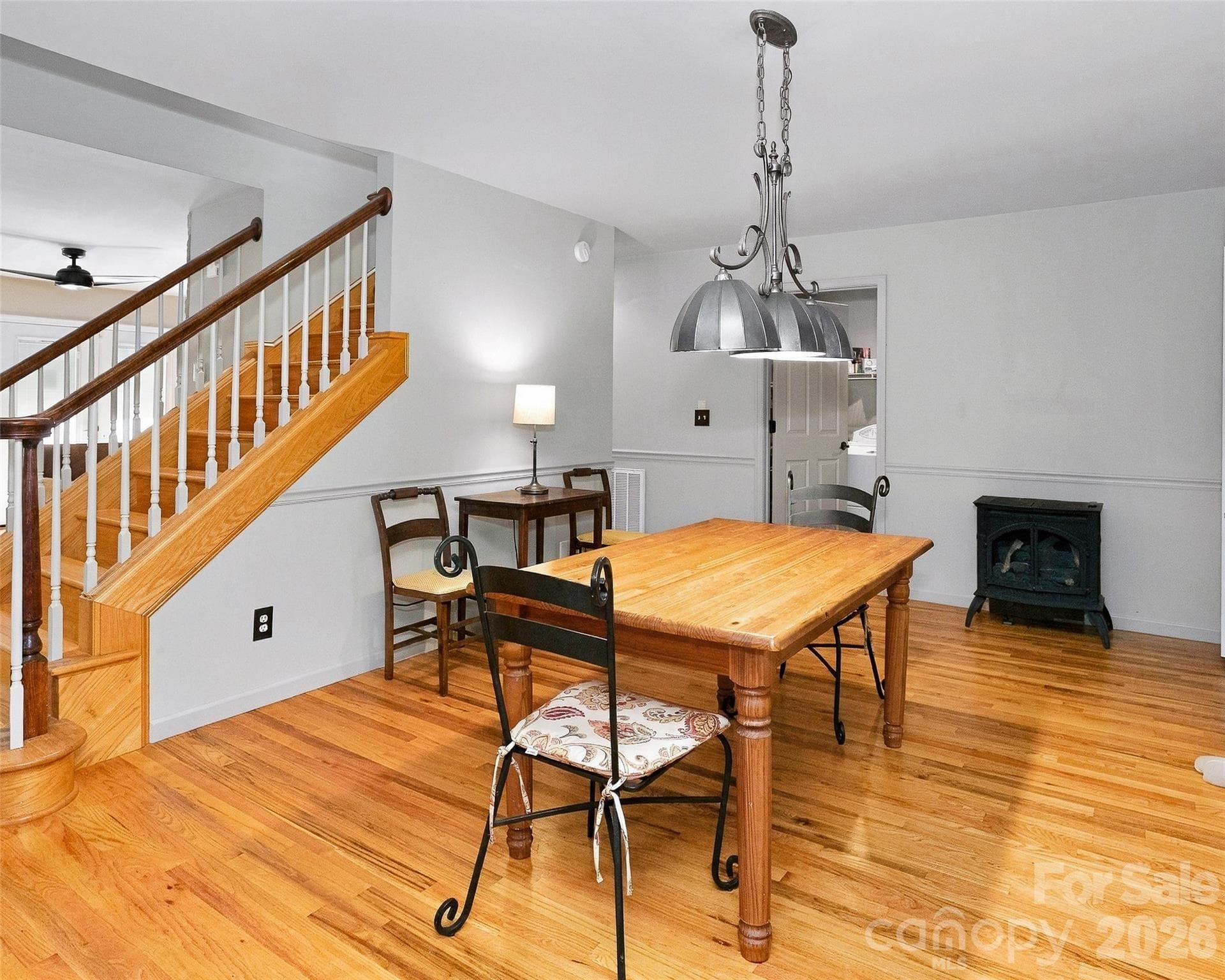 Single Family Residence at 237 Woodys Drive, Hendersonville, photo 13 of 48