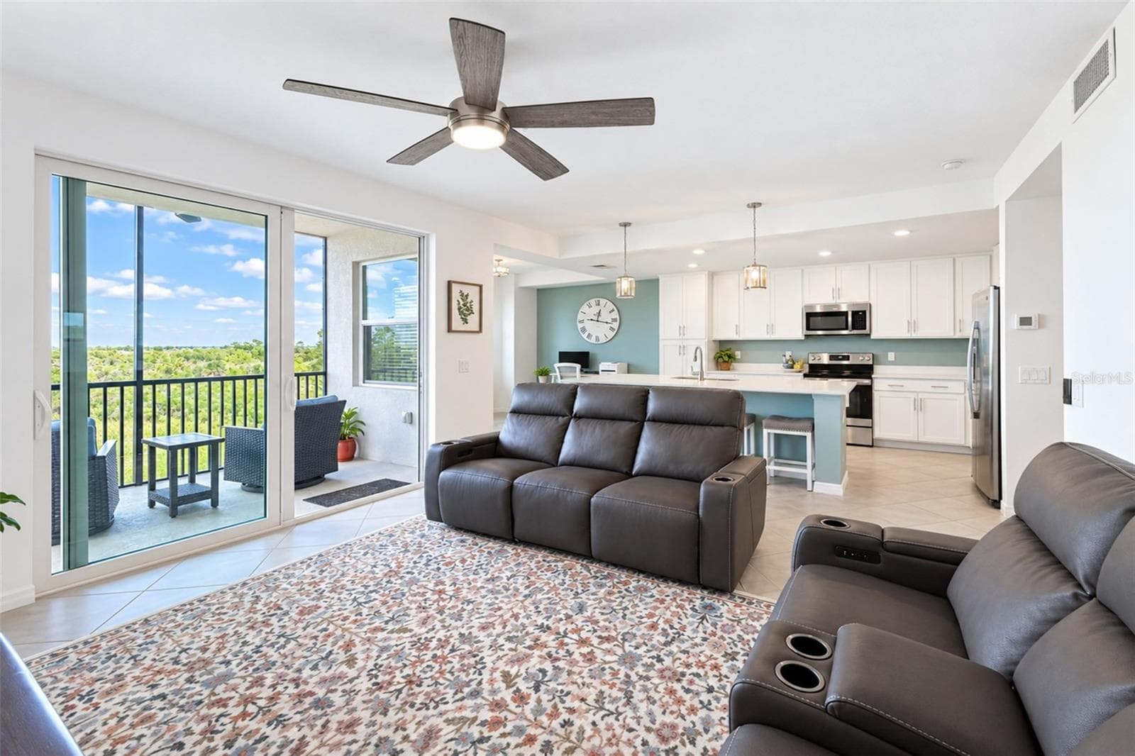 Living Room - 14161 HERITAGE LANDING BLVD #1132, PUNTA GORDA