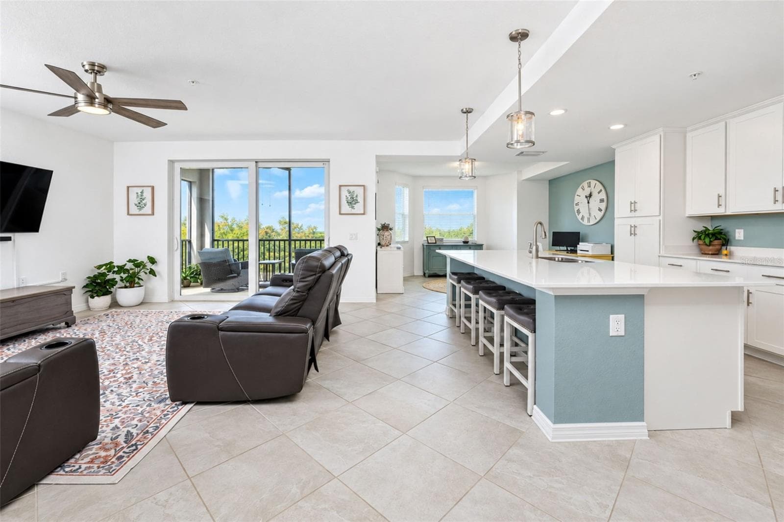 Living Room Kitchen - 14161 HERITAGE LANDING BLVD #1132, PUNTA GORDA