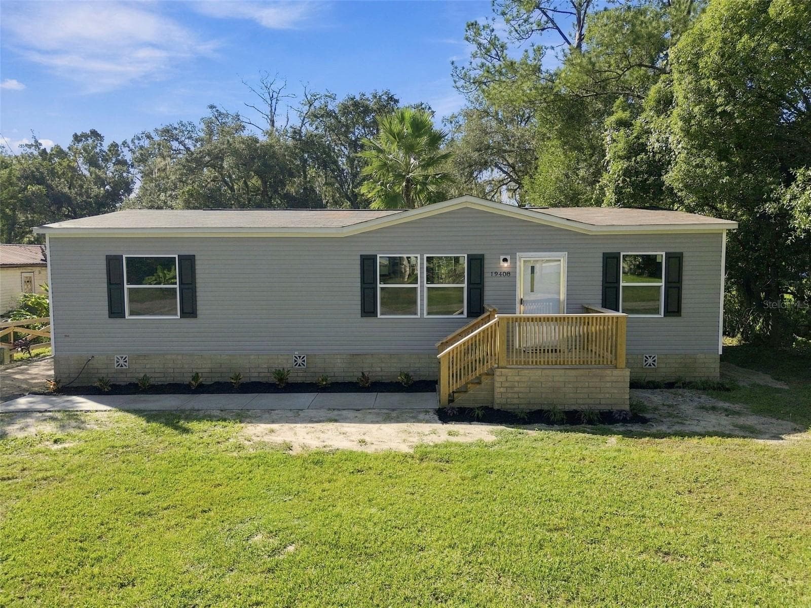 Manufactured Home at 19408 PEYTON PL, BROOKSVILLE, photo 62 of 73
