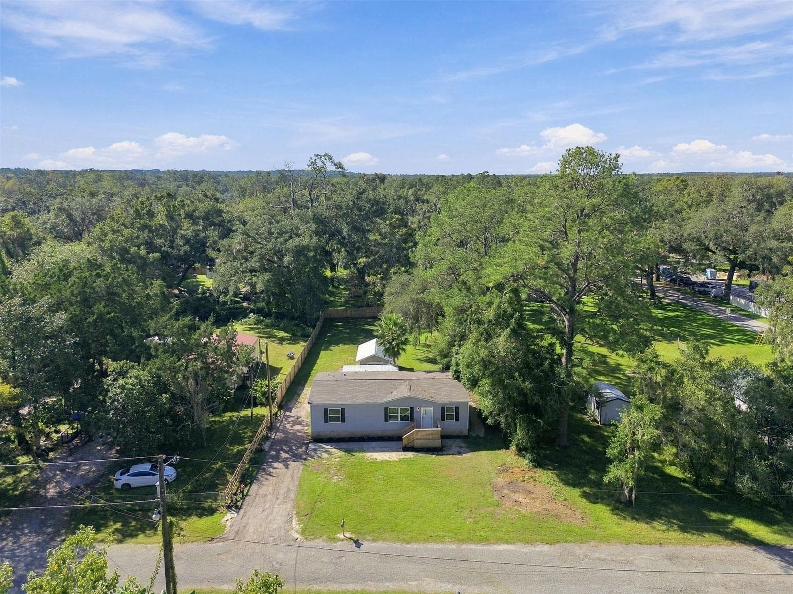 Manufactured Home at 19408 PEYTON PL, BROOKSVILLE, photo 68 of 73