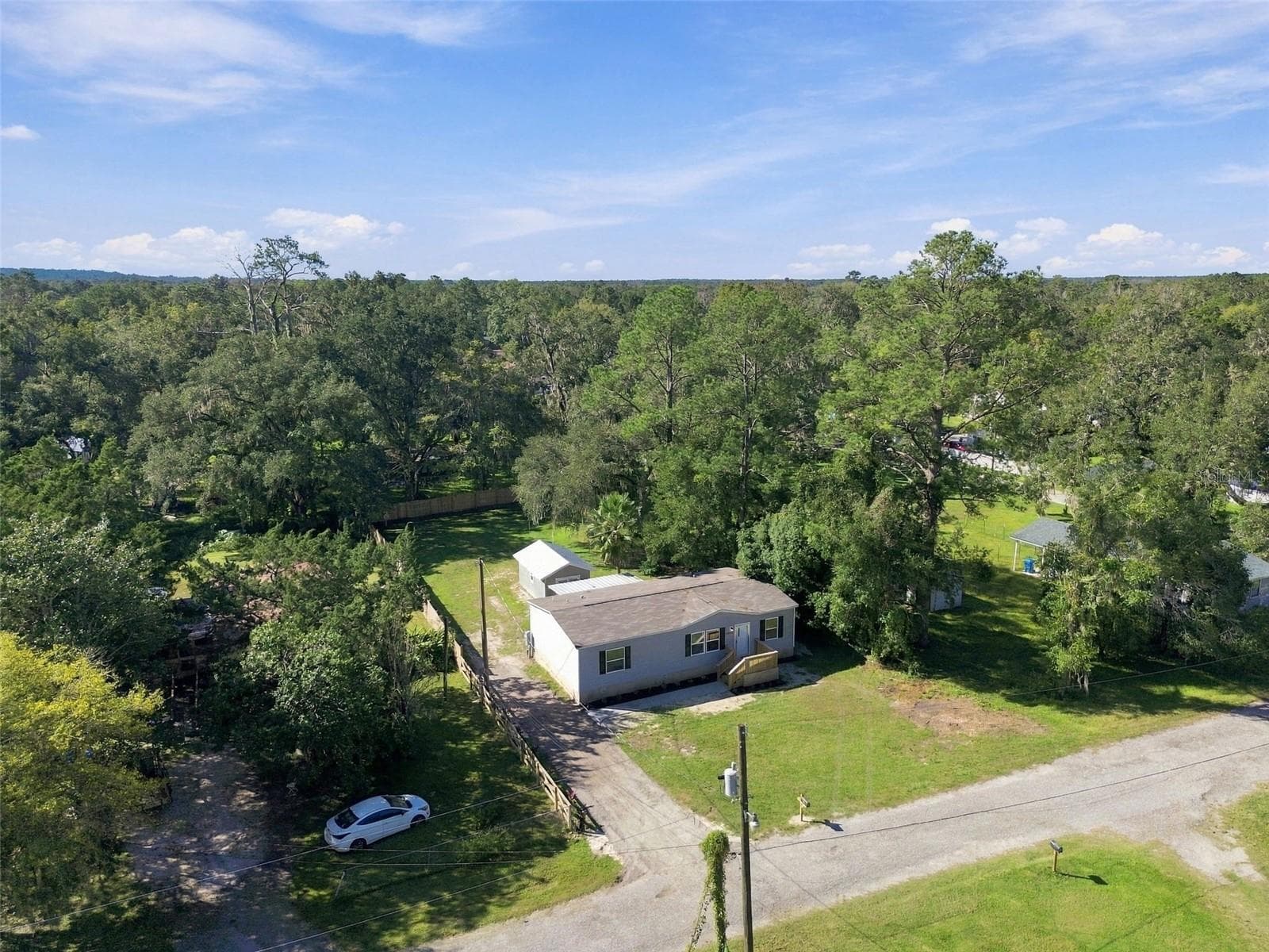 Manufactured Home at 19408 PEYTON PL, BROOKSVILLE, photo 69 of 73