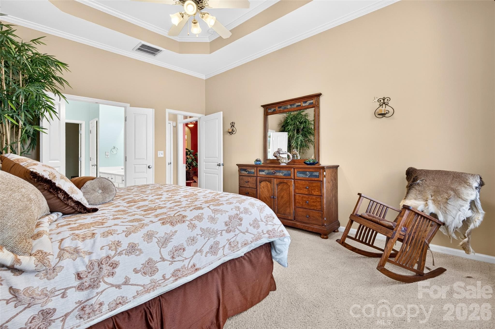 Private retreat in Highland Creek's Crosspointe community! - 8432 Brookings Drive, Charlotte
