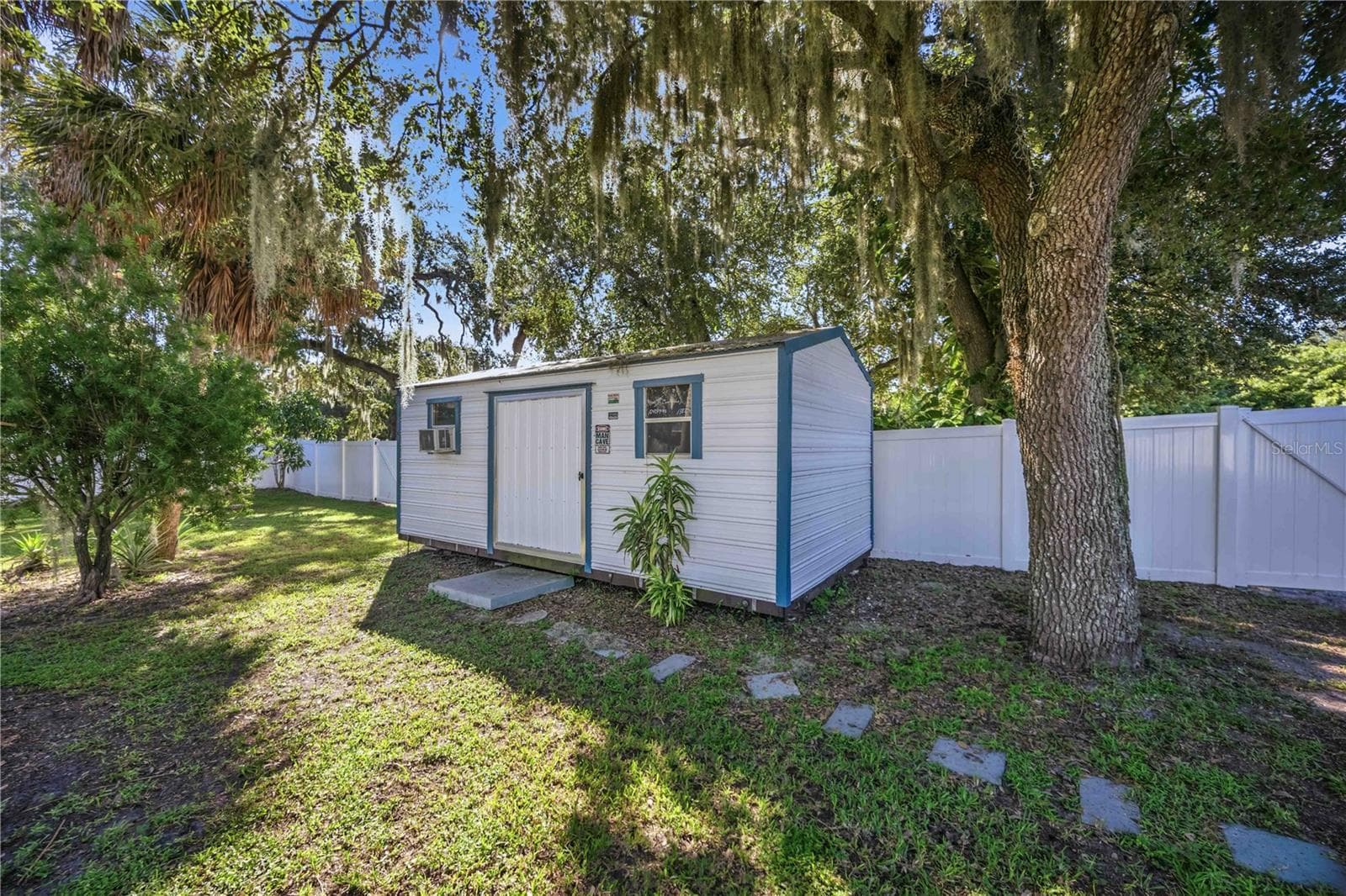 Shed included - 21012 CHURON AVE, PORT CHARLOTTE