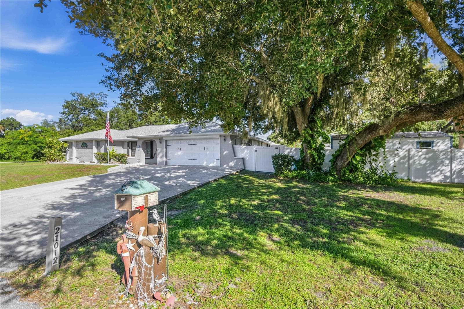 Single Family Residence at 21012 CHURON AVE, PORT CHARLOTTE, photo 6 of 65