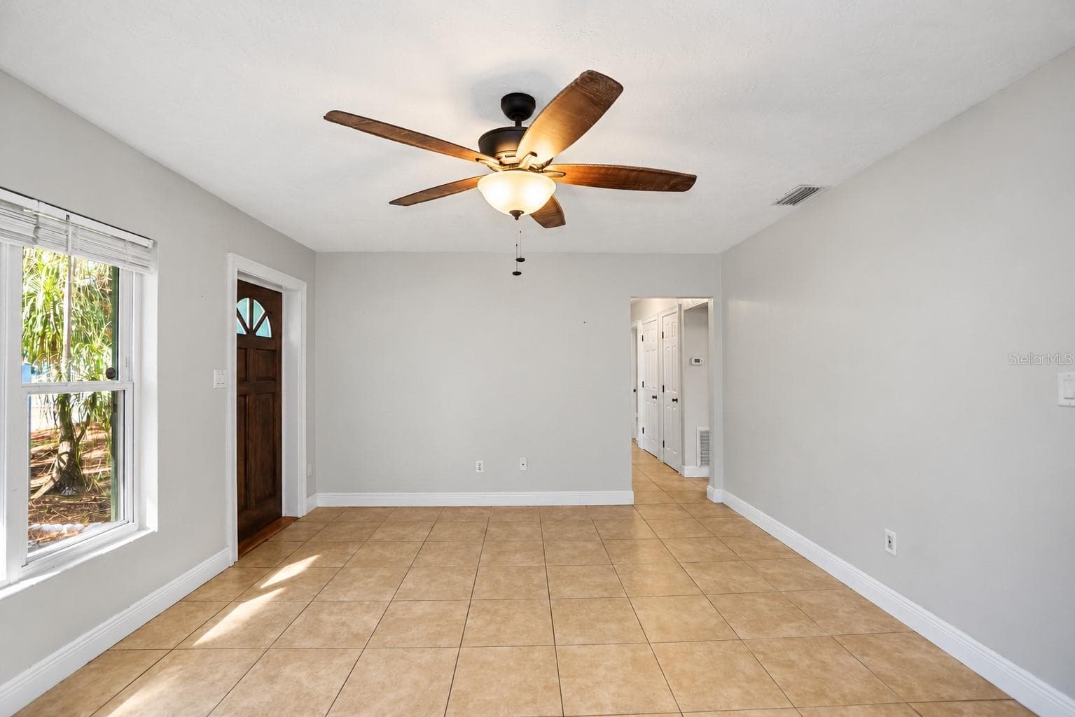 Single Family Residence at 730 SAN CHRISTOPHER DR, DUNEDIN, photo 4 of 25