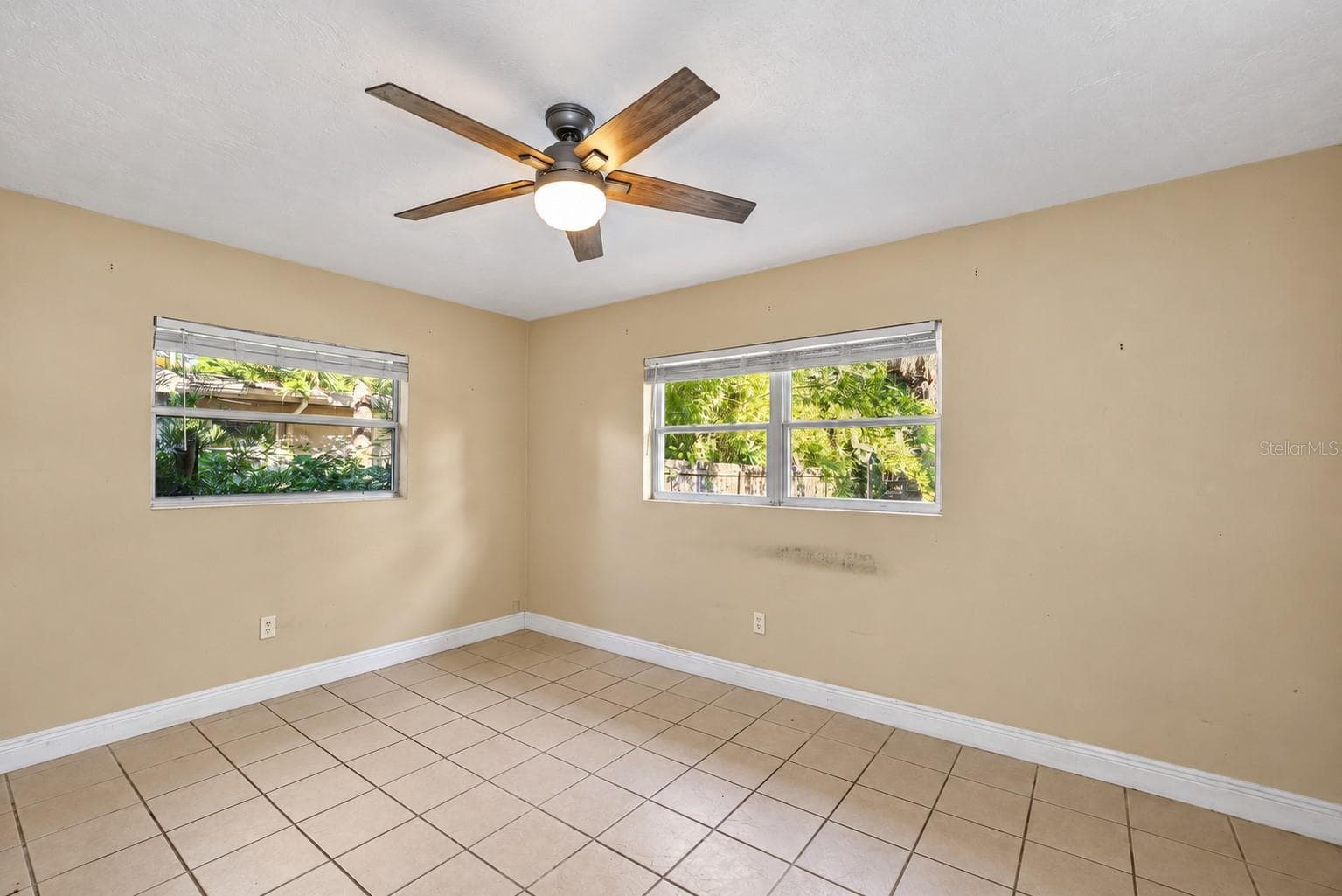 Single Family Residence at 730 SAN CHRISTOPHER DR, DUNEDIN, photo 10 of 25