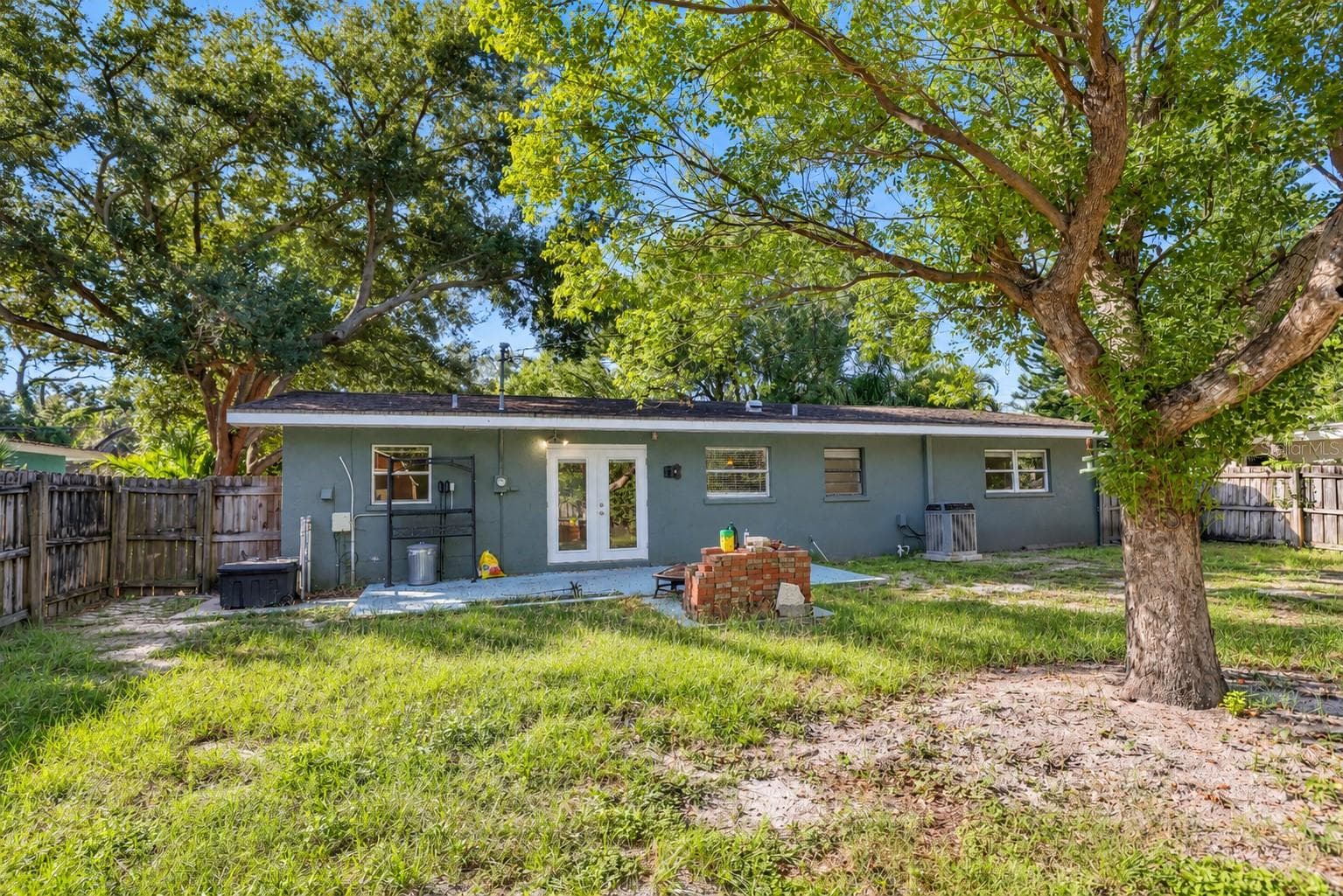 Single Family Residence at 730 SAN CHRISTOPHER DR, DUNEDIN, photo 22 of 25