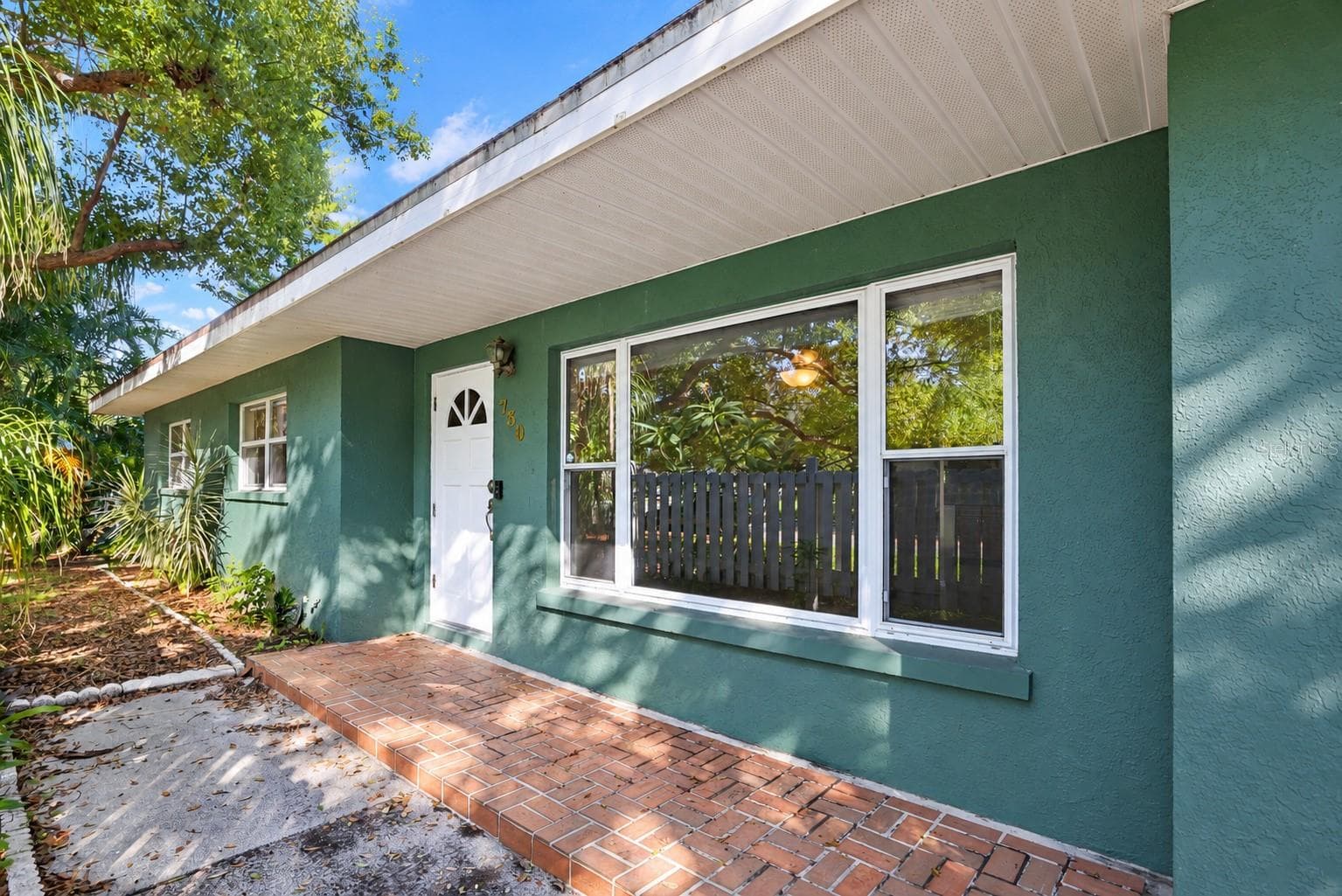 Single Family Residence at 730 SAN CHRISTOPHER DR, DUNEDIN, photo 23 of 25