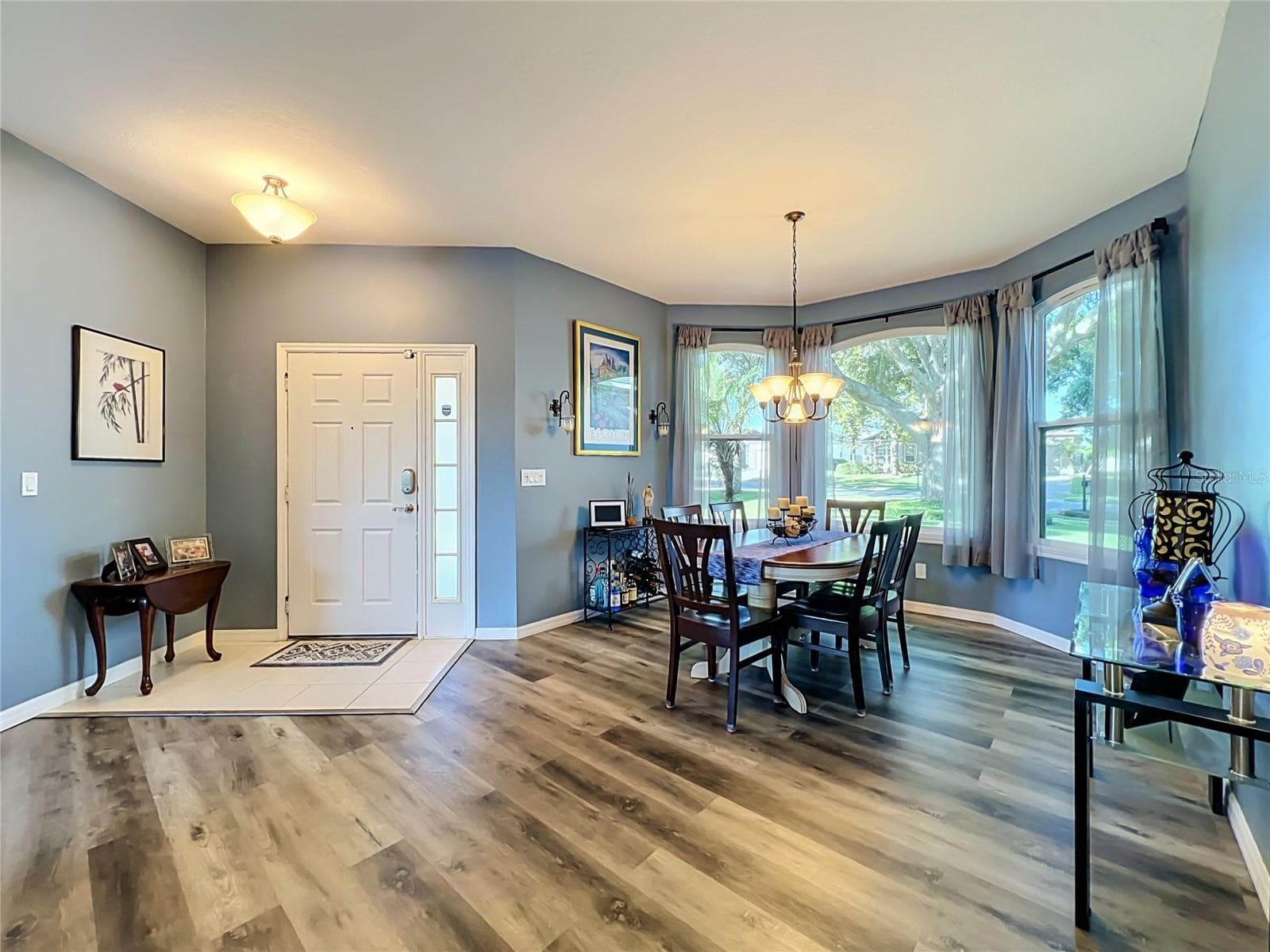 Expansive Formal Dining Room - 5377 RED LEAF CT, OVIEDO