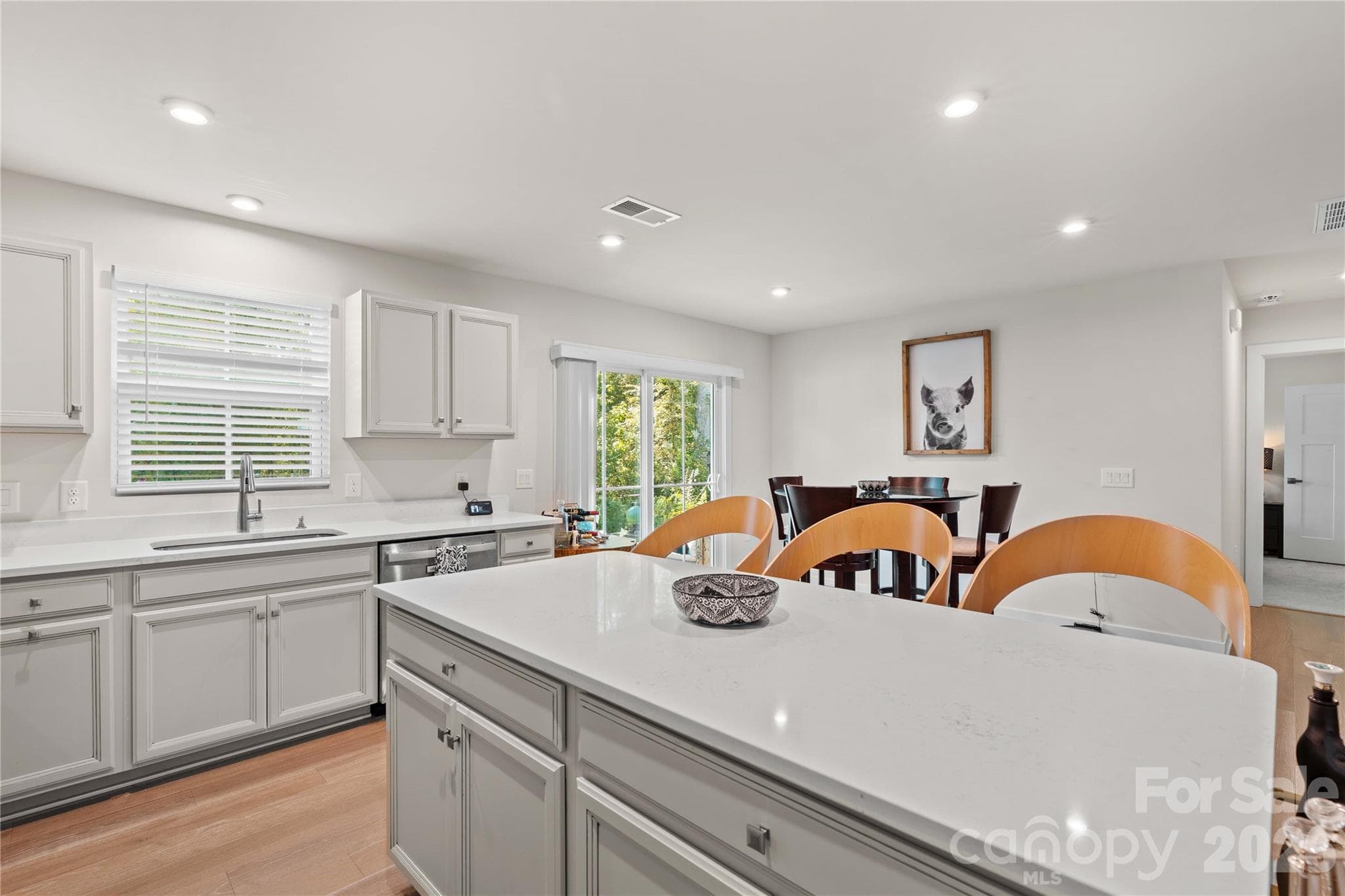 Single Family Residence at 4208 Jones Creek Lane, Charlotte, photo 12 of 41