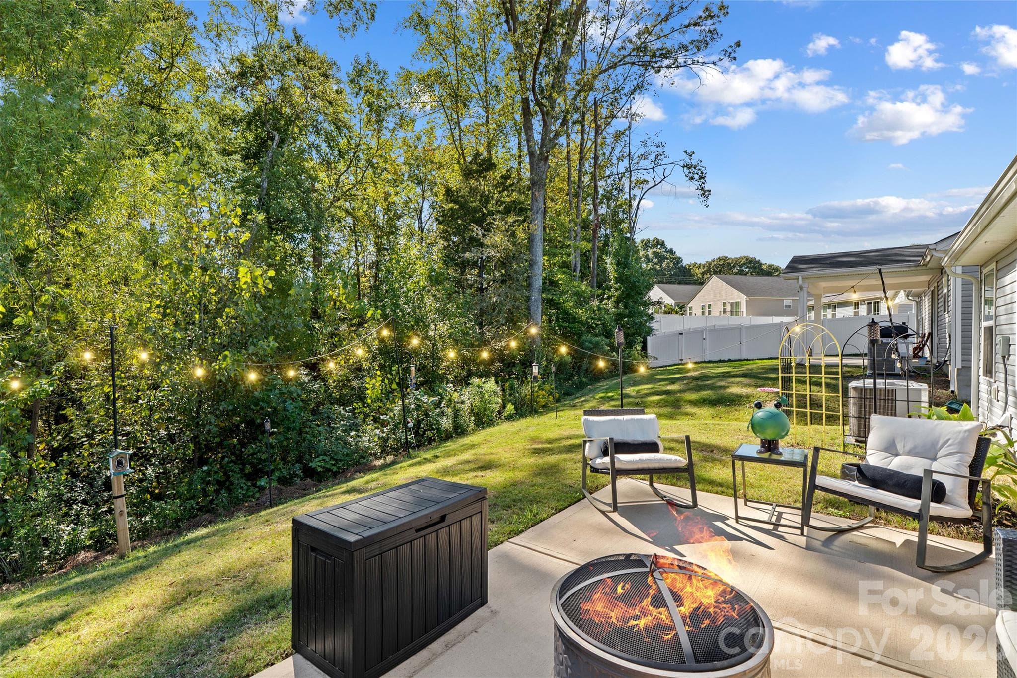 Single Family Residence at 4208 Jones Creek Lane, Charlotte, photo 35 of 41
