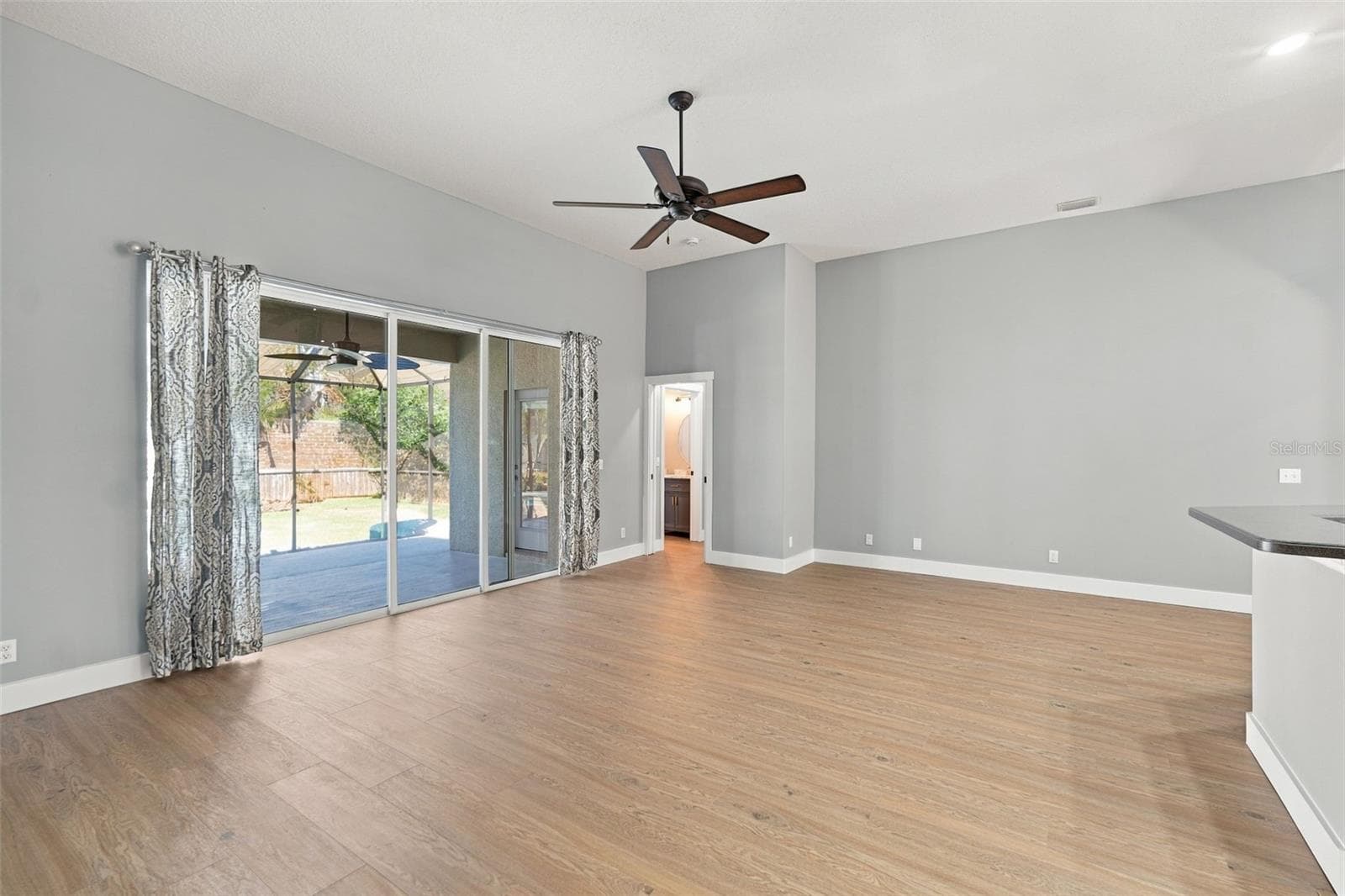 great room - 4006 30TH LN E, BRADENTON
