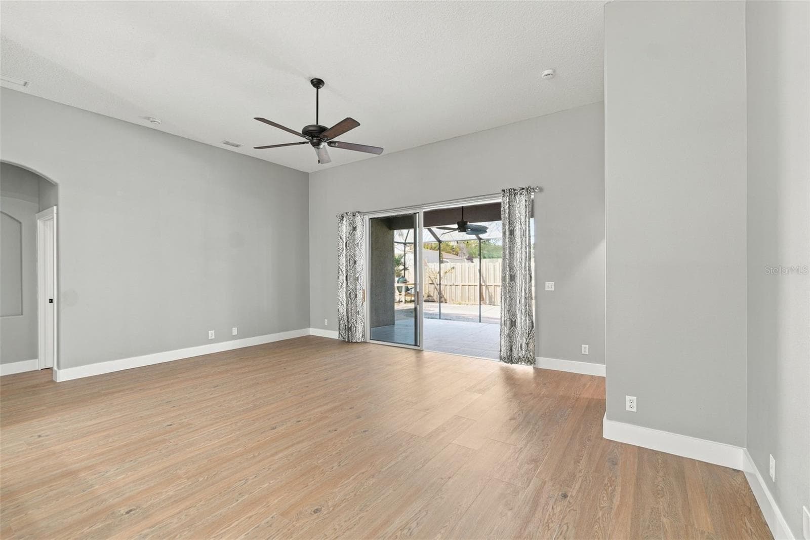 great room - 4006 30TH LN E, BRADENTON