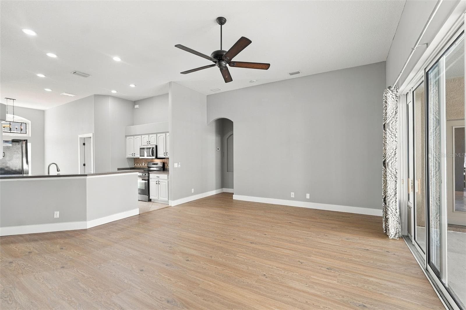 great room - 4006 30TH LN E, BRADENTON