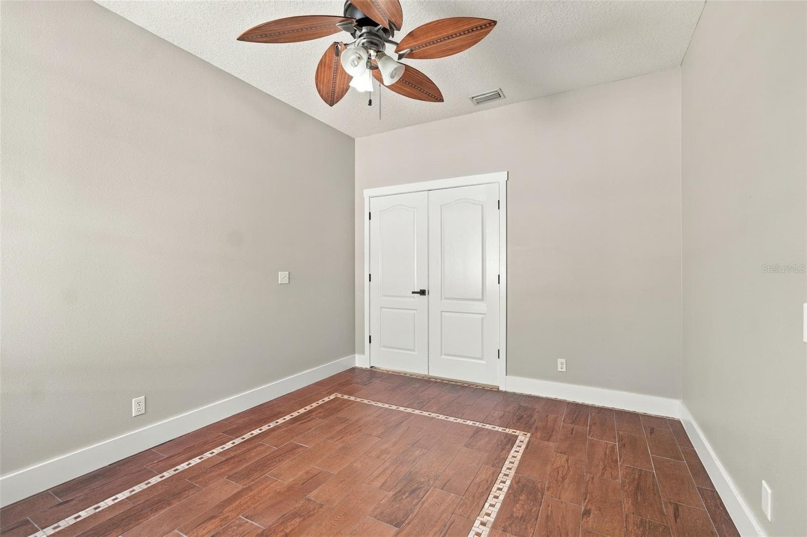 Den/office - 4006 30TH LN E, BRADENTON
