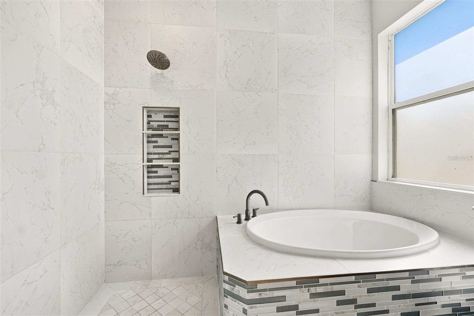 primary bathroom - 4006 30TH LN E, BRADENTON