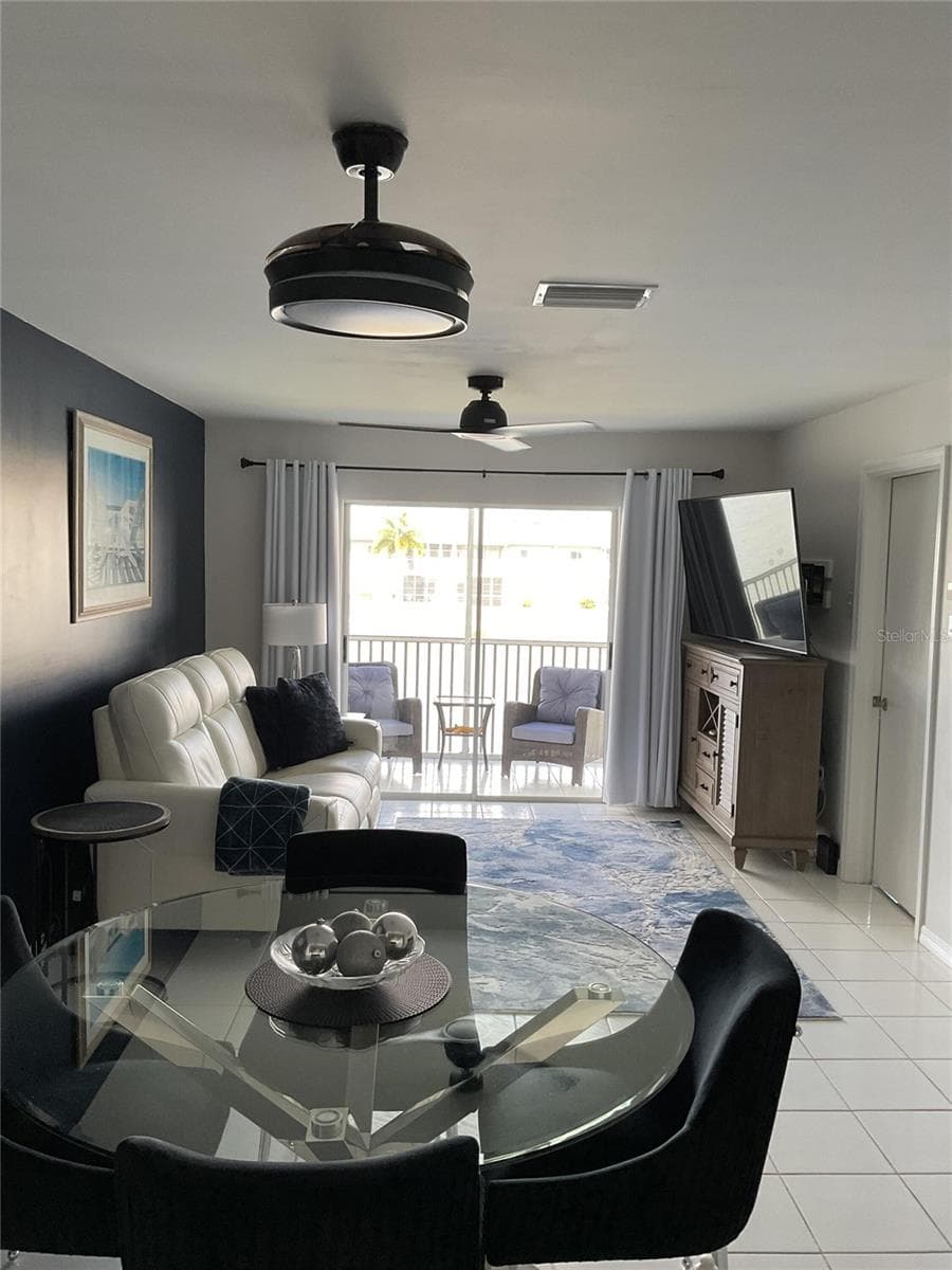 Condominium at 12538 SW KINGSWAY CIR #908, LAKE SUZY, photo 5 of 62