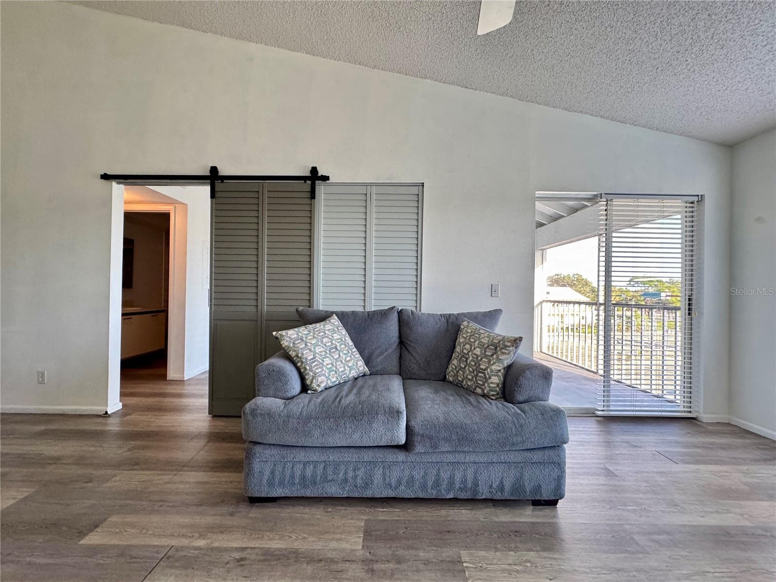 Condominium at 4510 EL CONQUISTADOR PKWY #204, BRADENTON, photo 8 of 40