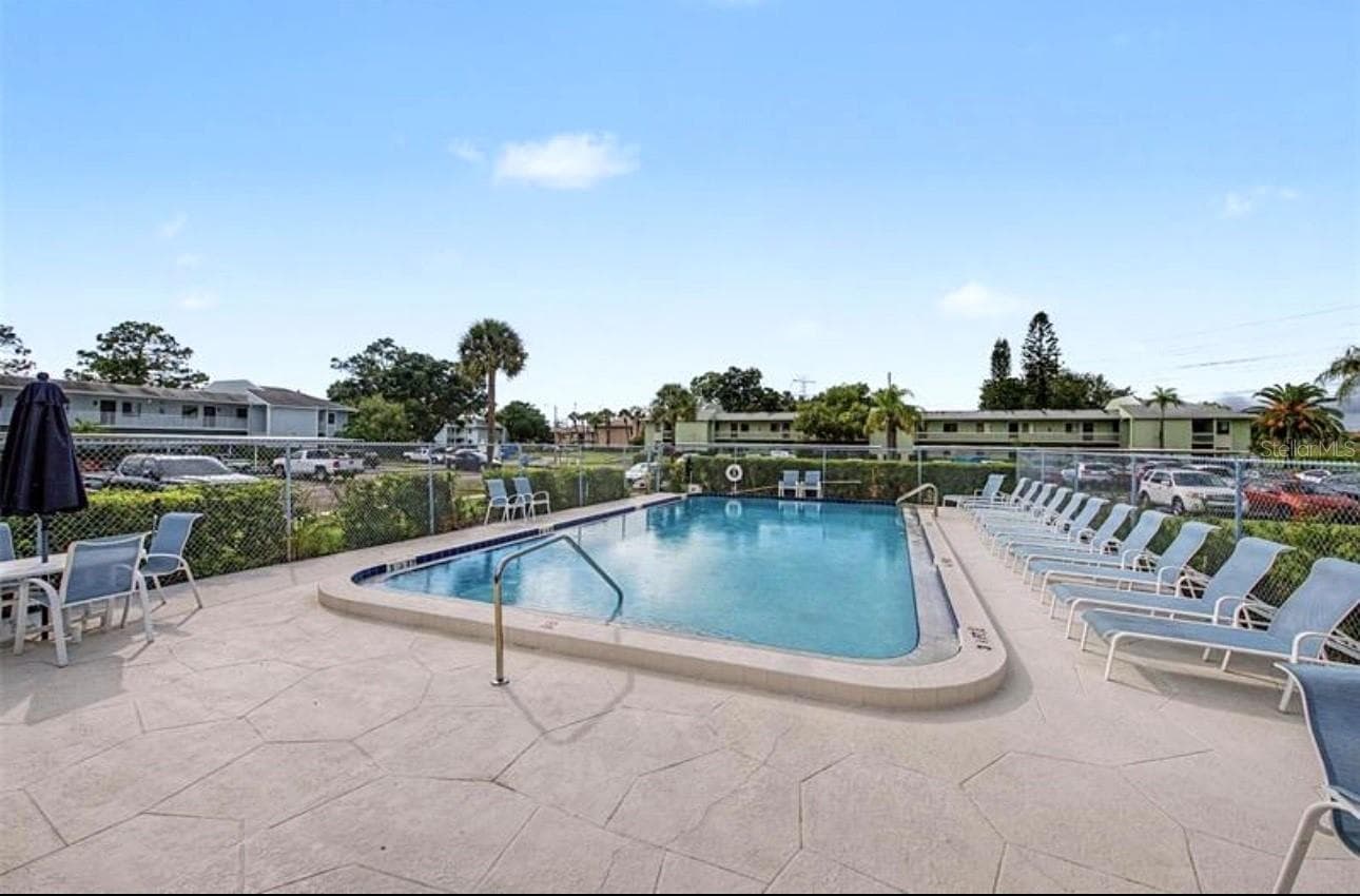 Condominium at 129 CARYL WAY #129, OLDSMAR, photo 4 of 10