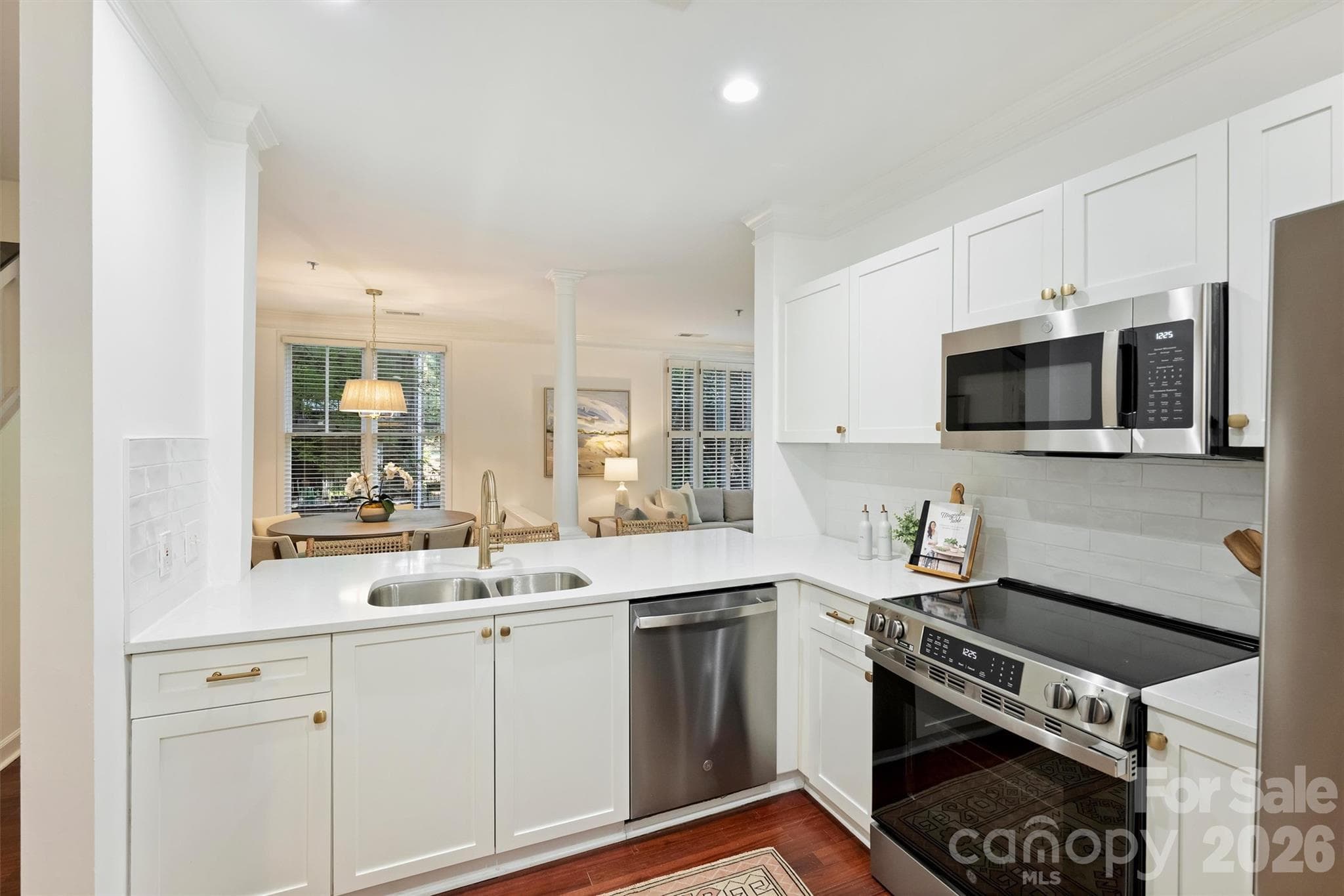 Condominium at 416 Queens Road, Charlotte, photo 5 of 29