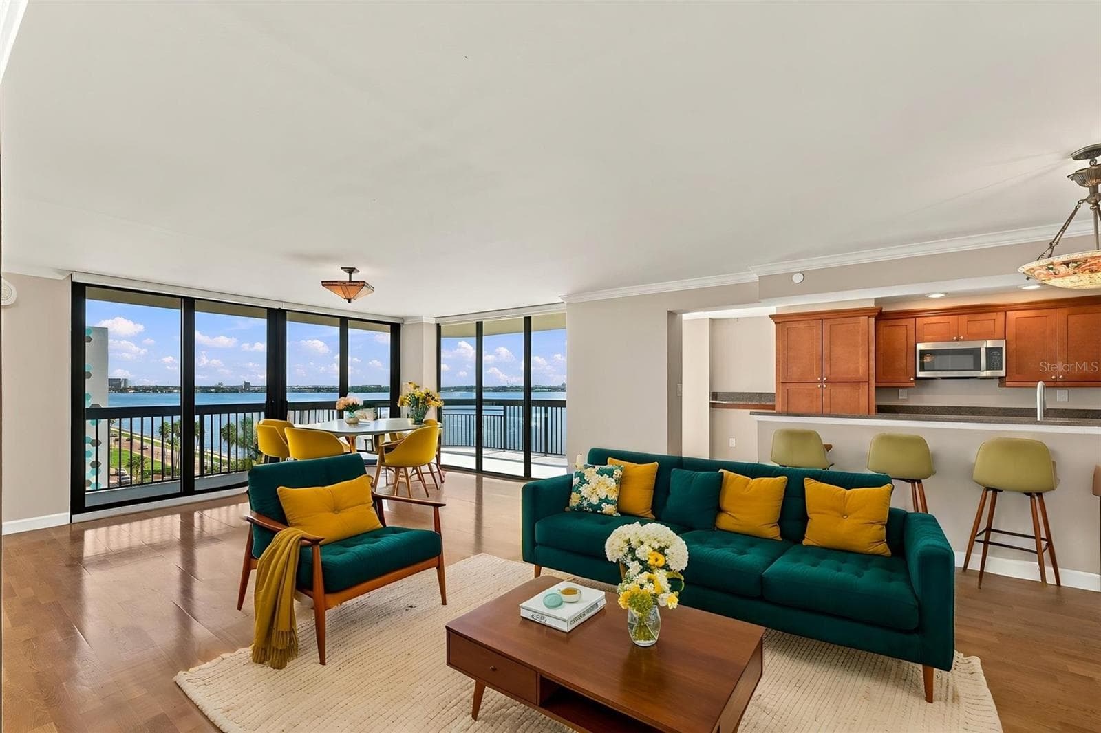 Condominium at 2413 BAYSHORE BLVD #1005, TAMPA, photo 7 of 57