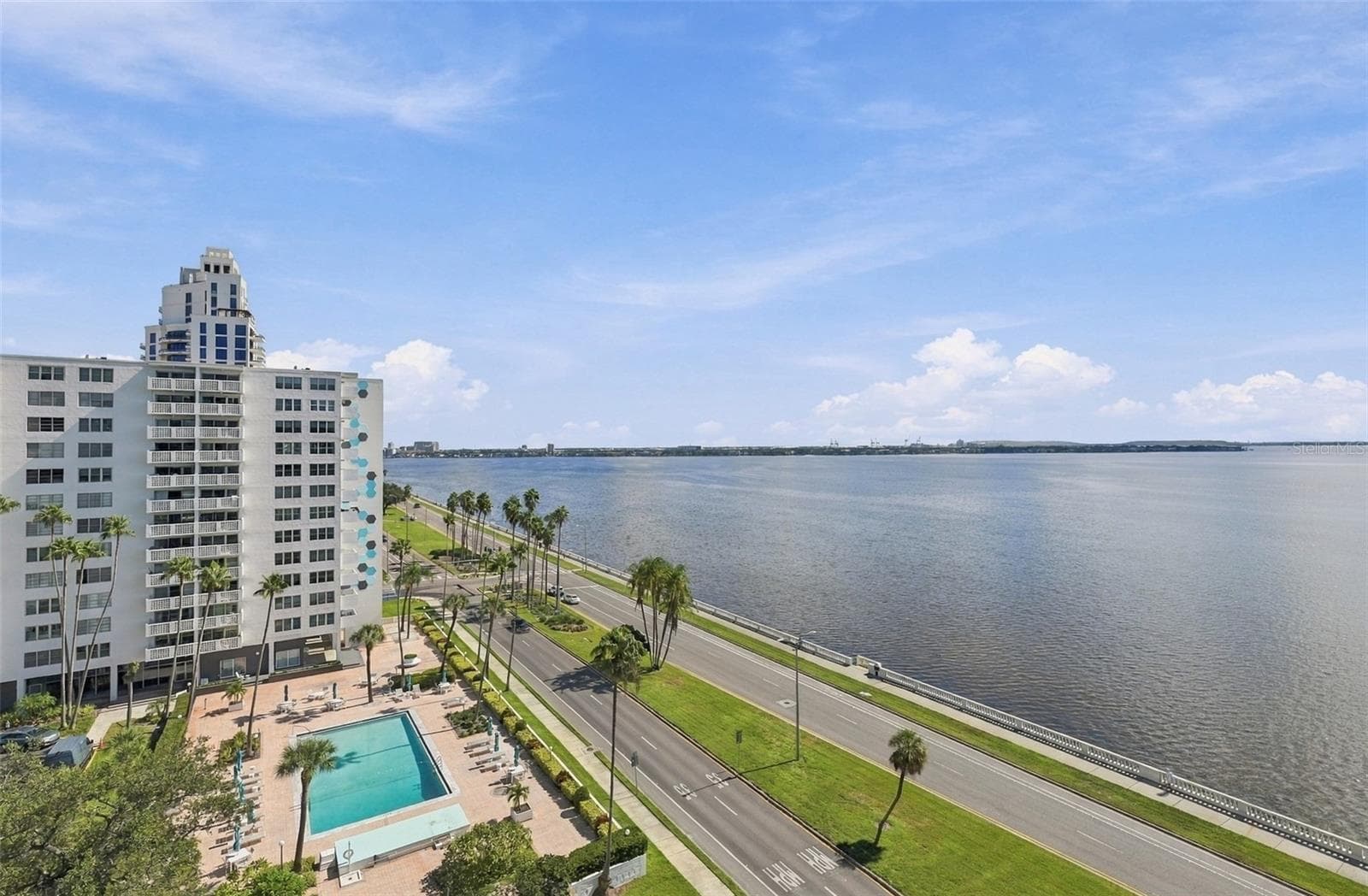 Condominium at 2413 BAYSHORE BLVD #1005, TAMPA, photo 16 of 57