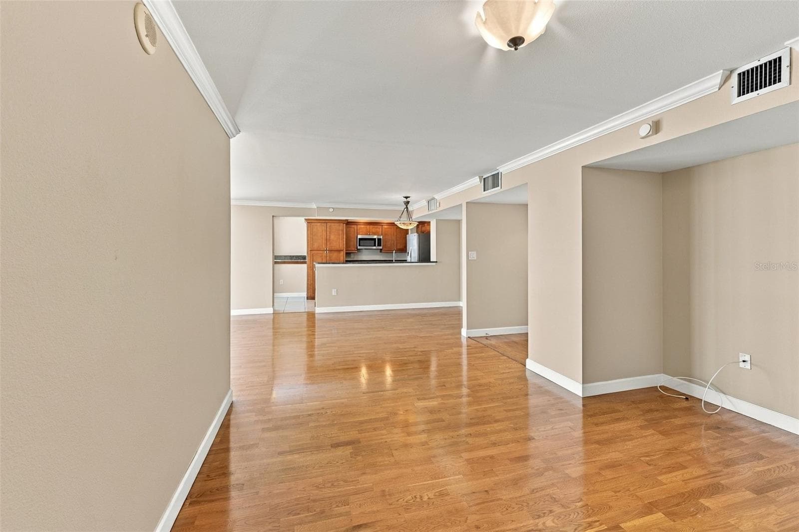 Condominium at 2413 BAYSHORE BLVD #1005, TAMPA, photo 27 of 57