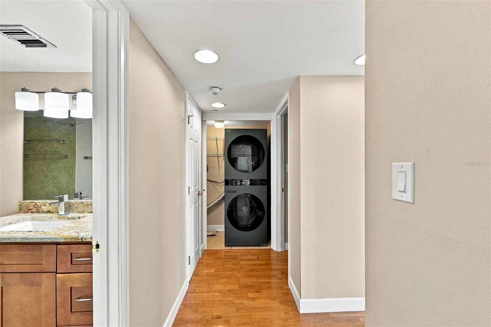 Condominium at 2413 BAYSHORE BLVD #1005, TAMPA, photo 29 of 57