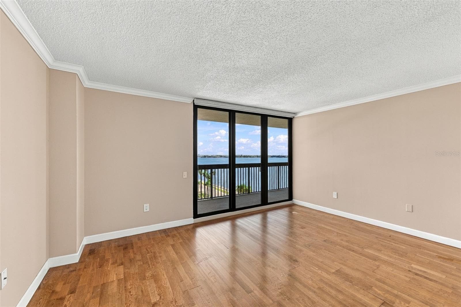Condominium at 2413 BAYSHORE BLVD #1005, TAMPA, photo 31 of 57